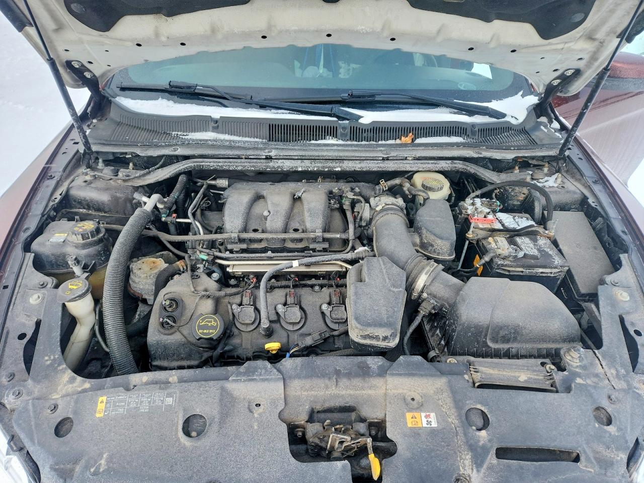2015 Ford Taurus Sel Burgundy vin: 1FAHP2E83FG112404