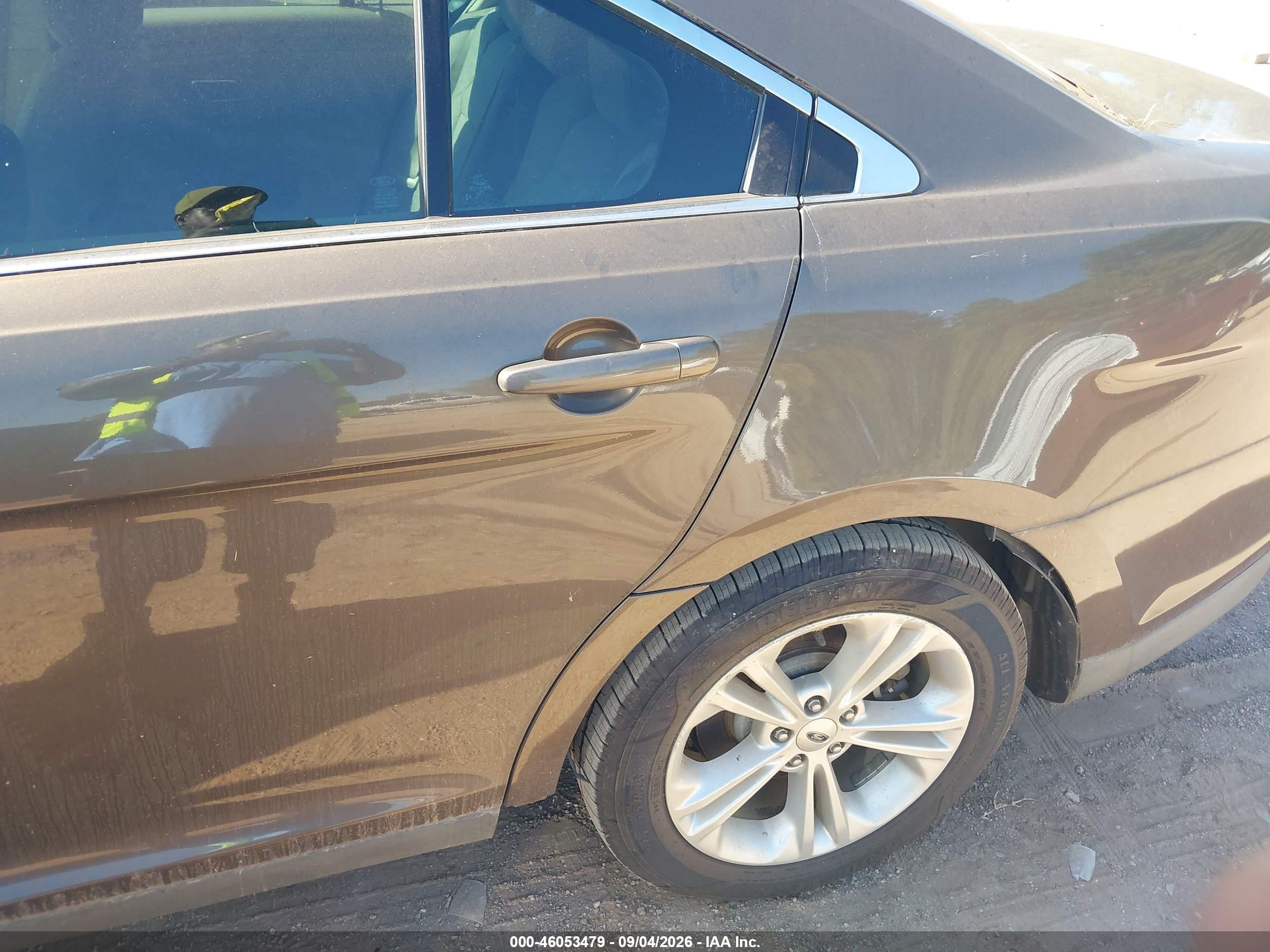 2015 Ford Taurus Sel Brown vin: 1FAHP2E83FG155124