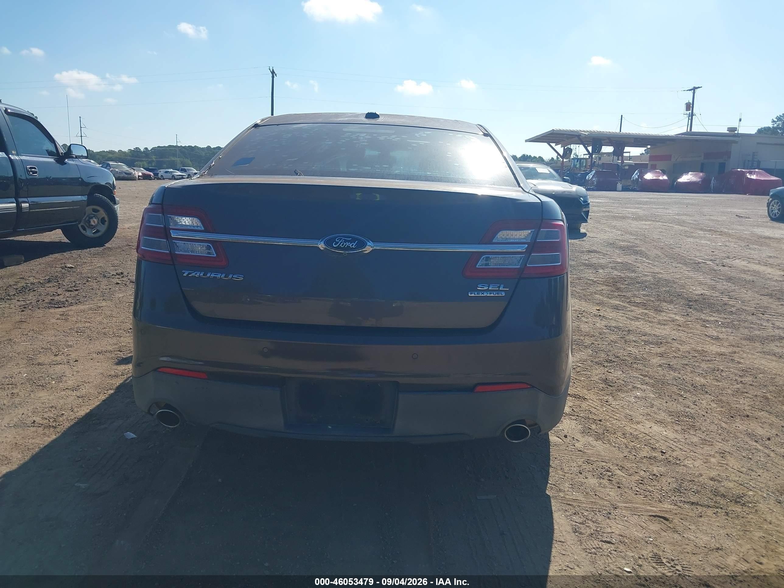 2015 Ford Taurus Sel Brown vin: 1FAHP2E83FG155124