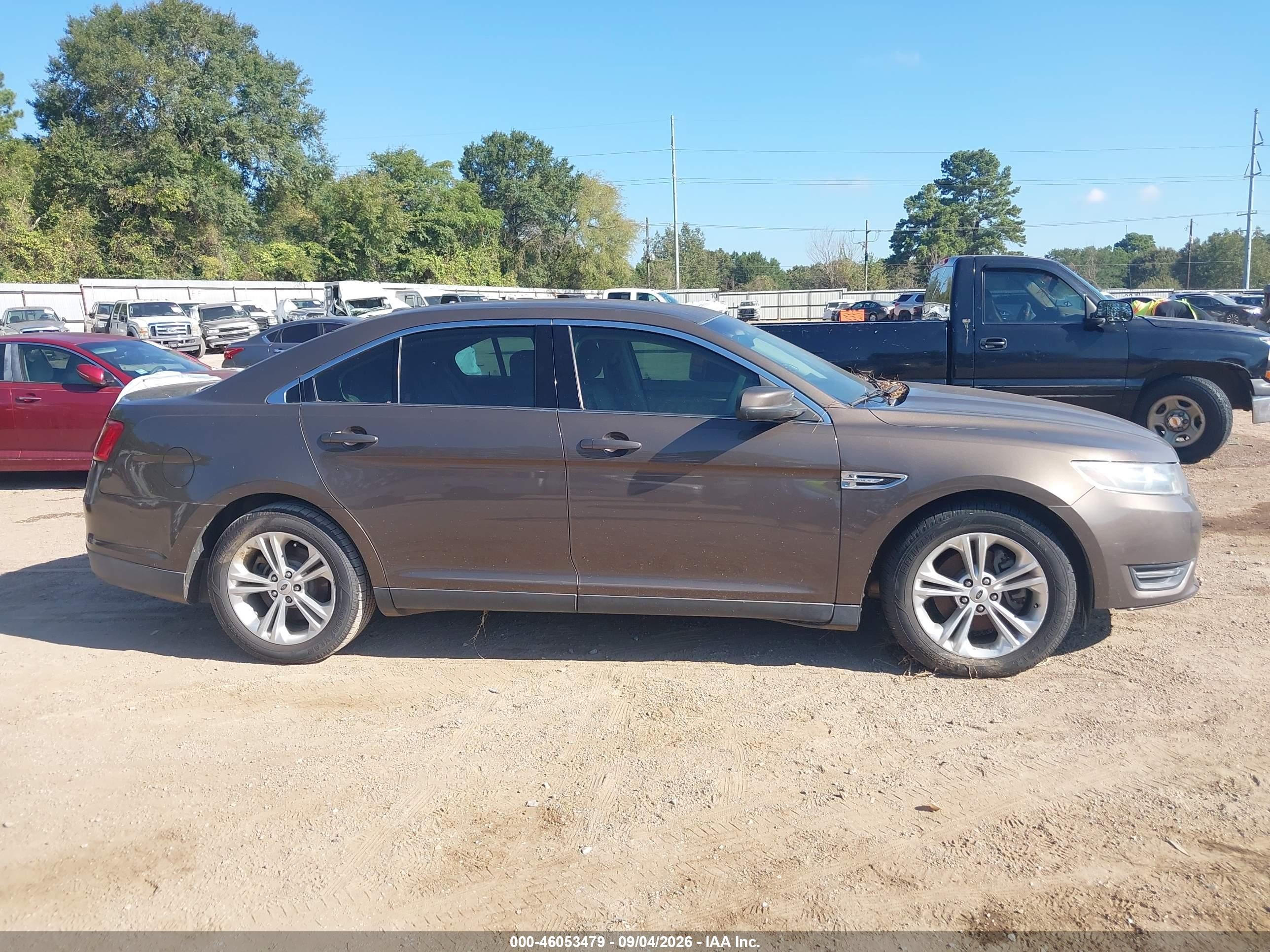 2015 Ford Taurus Sel Brown vin: 1FAHP2E83FG155124