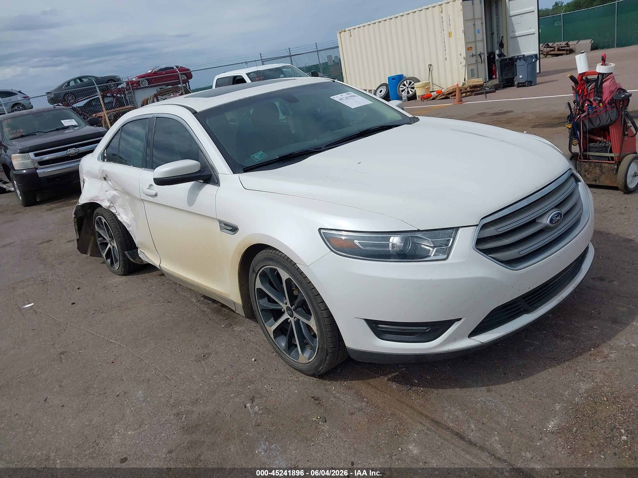 2015 Ford Taurus Sel White vin: 1FAHP2E83FG193615