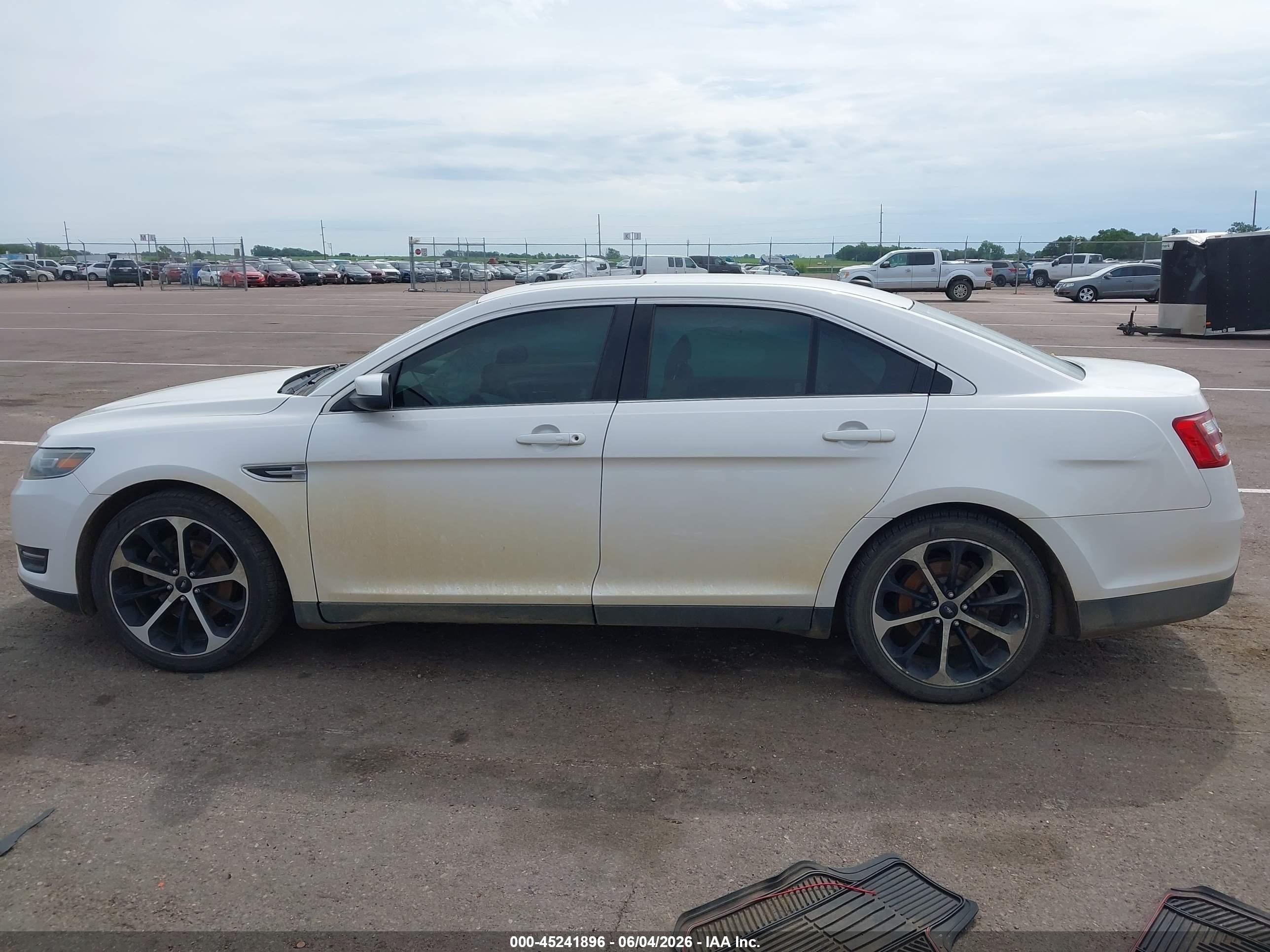 2015 Ford Taurus Sel White vin: 1FAHP2E83FG193615