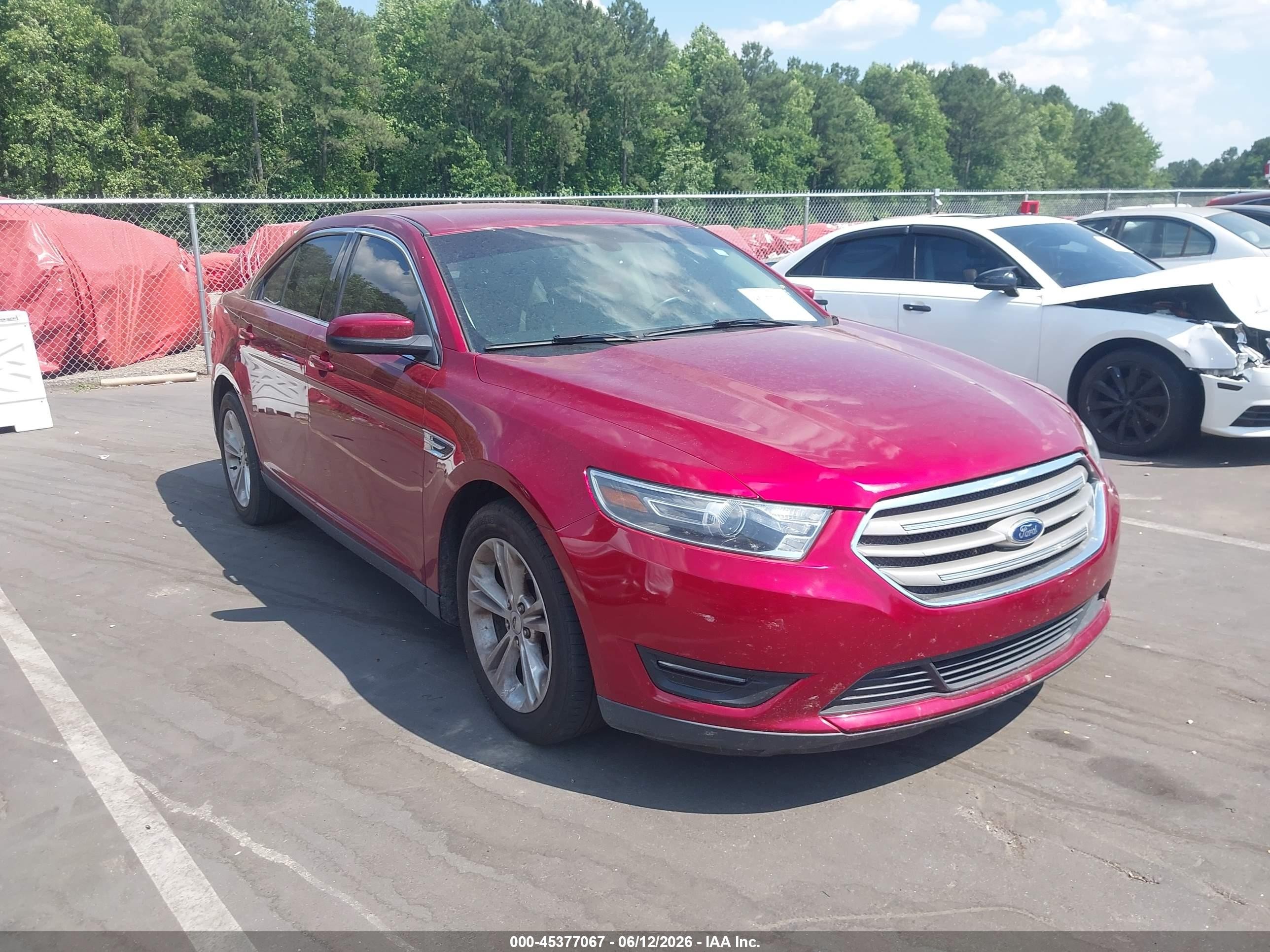 2015 Ford Taurus Sel Maroon vin: 1FAHP2E83FG202104