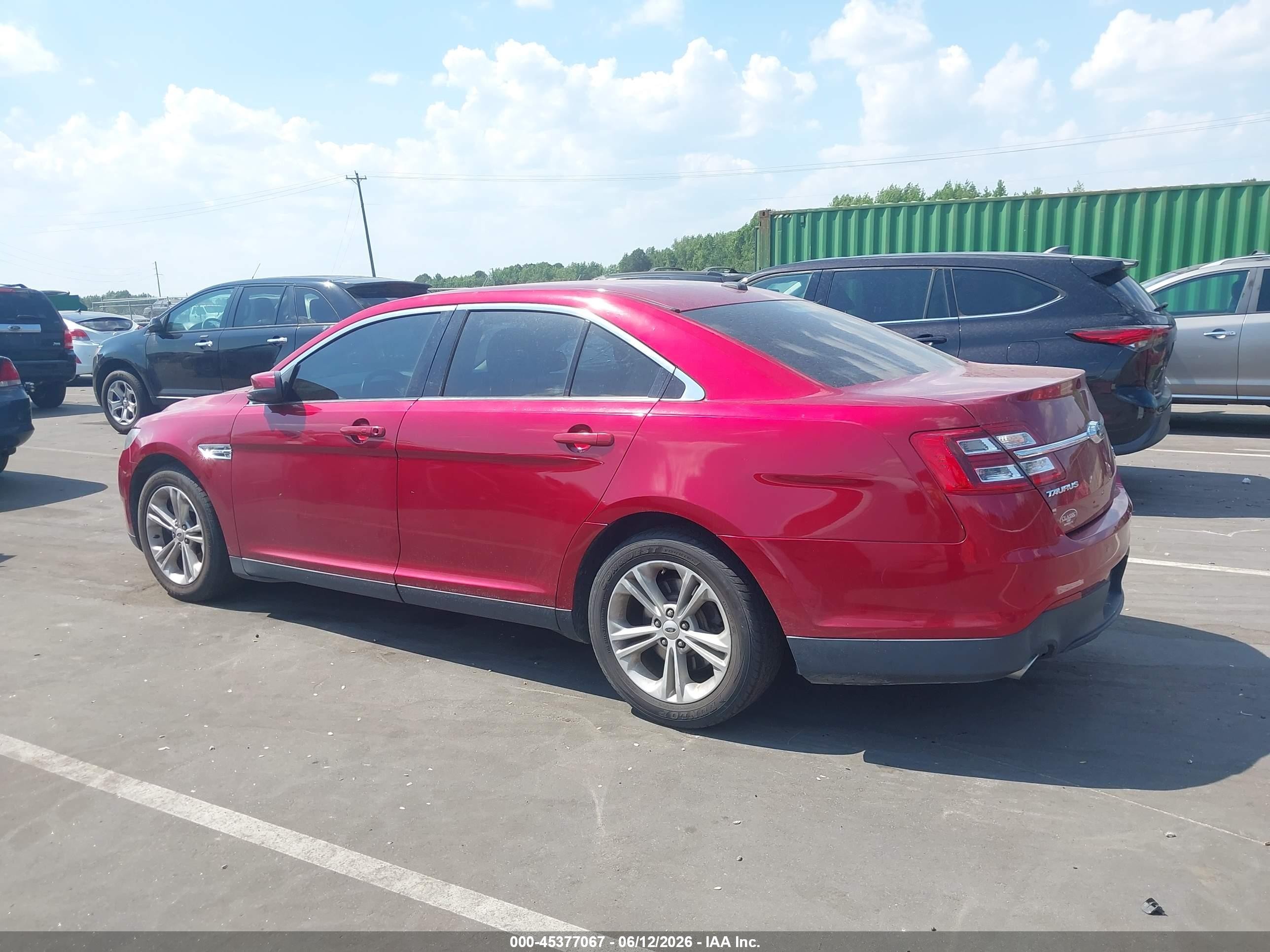 2015 Ford Taurus Sel Maroon vin: 1FAHP2E83FG202104