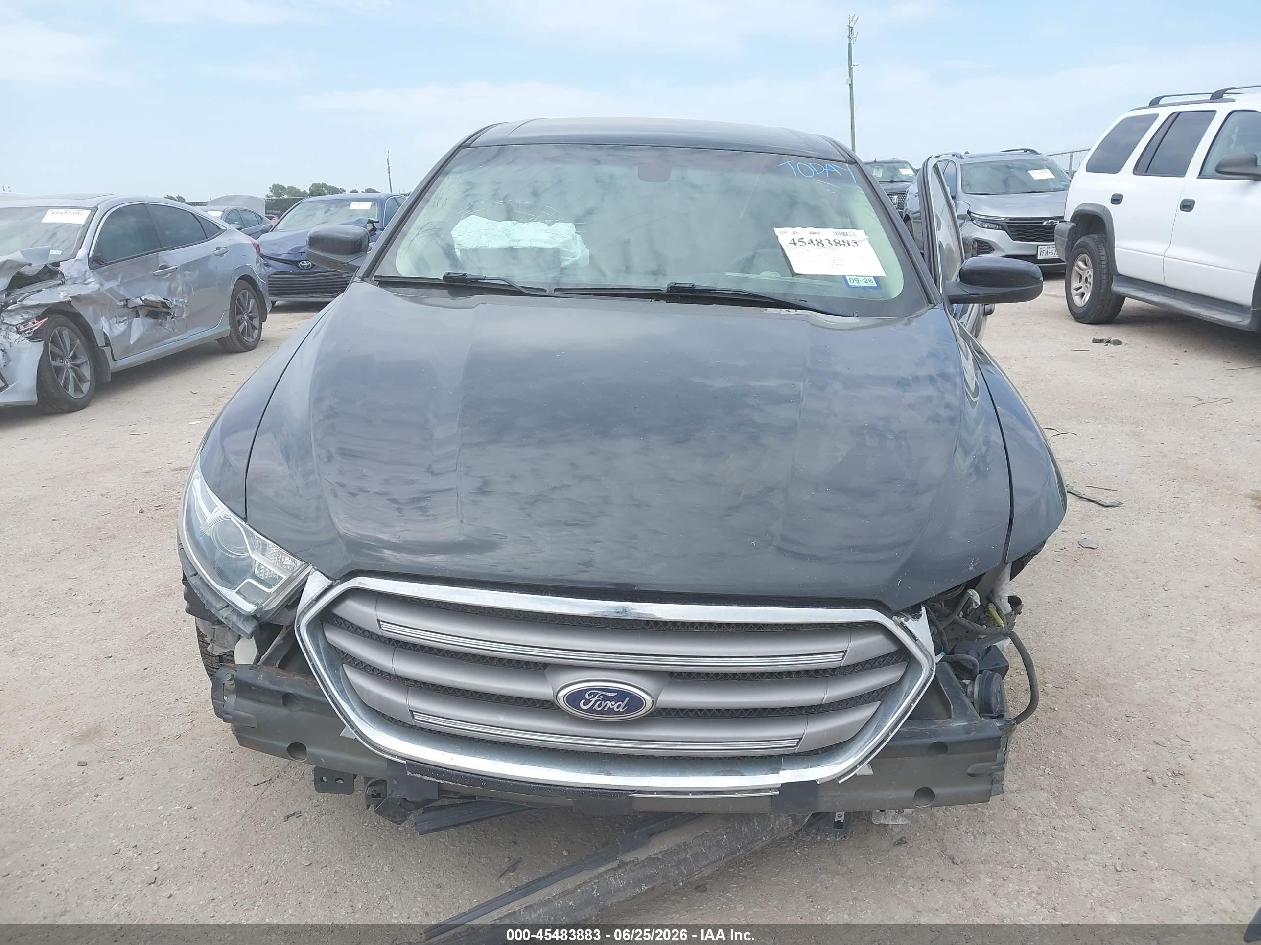 2015 Ford Taurus Sel Черный vin: 1FAHP2E83FG202992