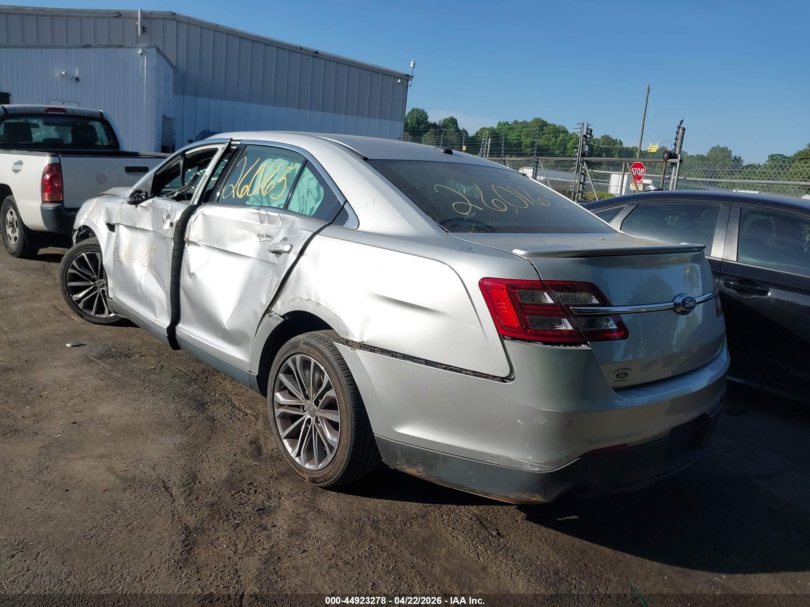 2016 Ford Taurus Sel Silver vin: 1FAHP2E83GG147901