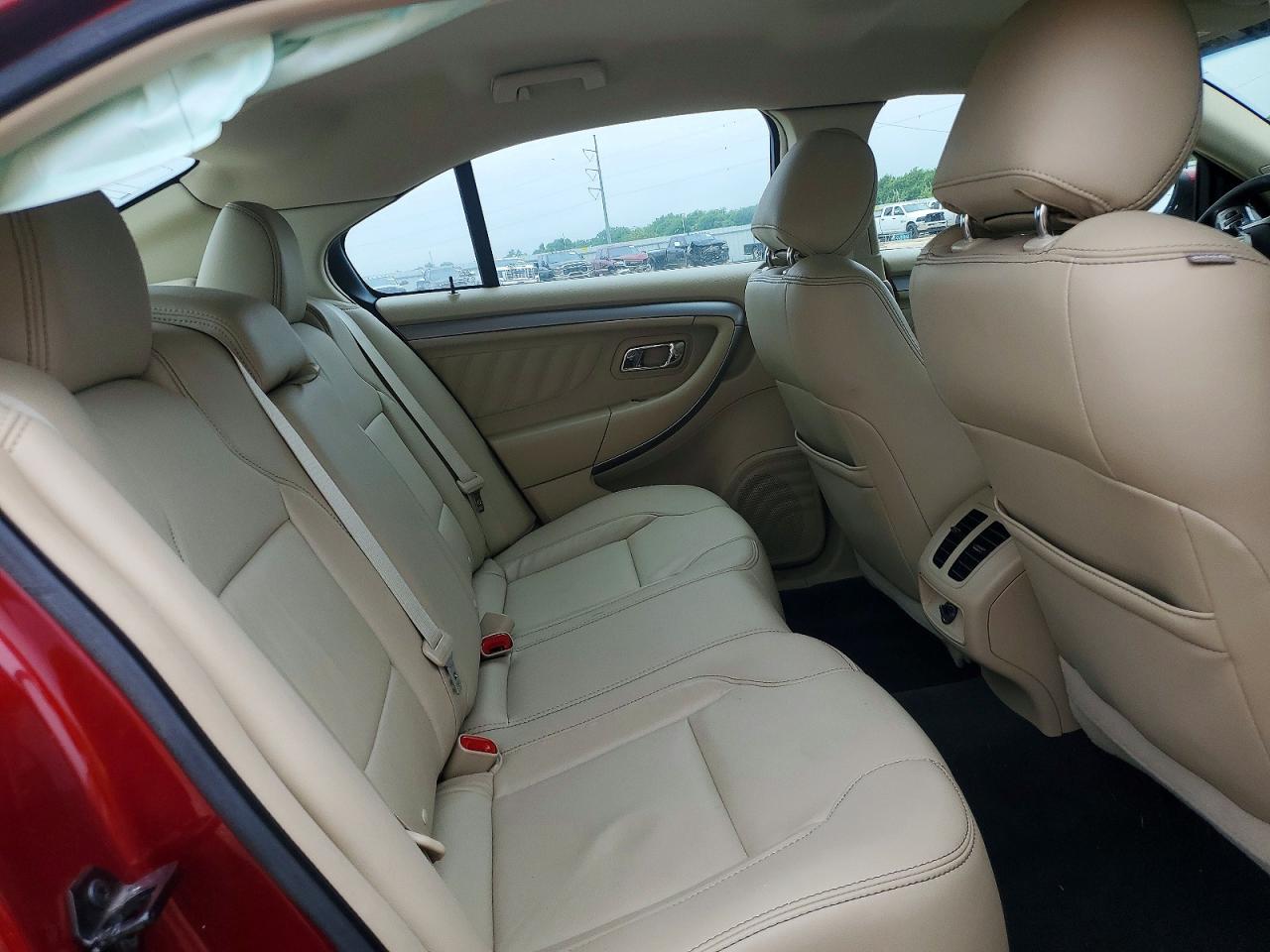 2013 Ford Taurus Sel Красный vin: 1FAHP2E84DG144467