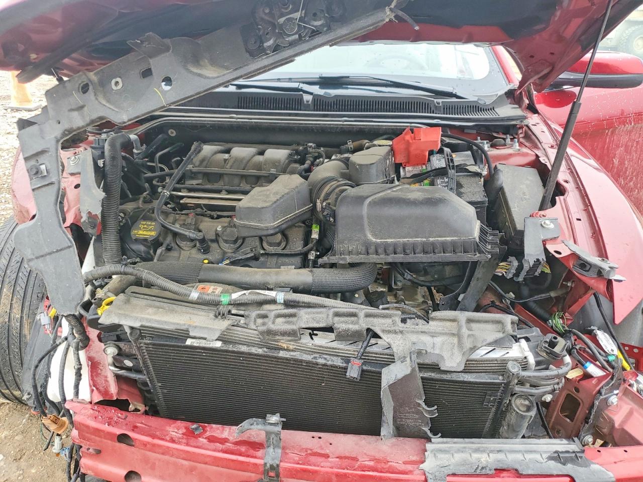 2013 Ford Taurus Sel Красный vin: 1FAHP2E84DG144467
