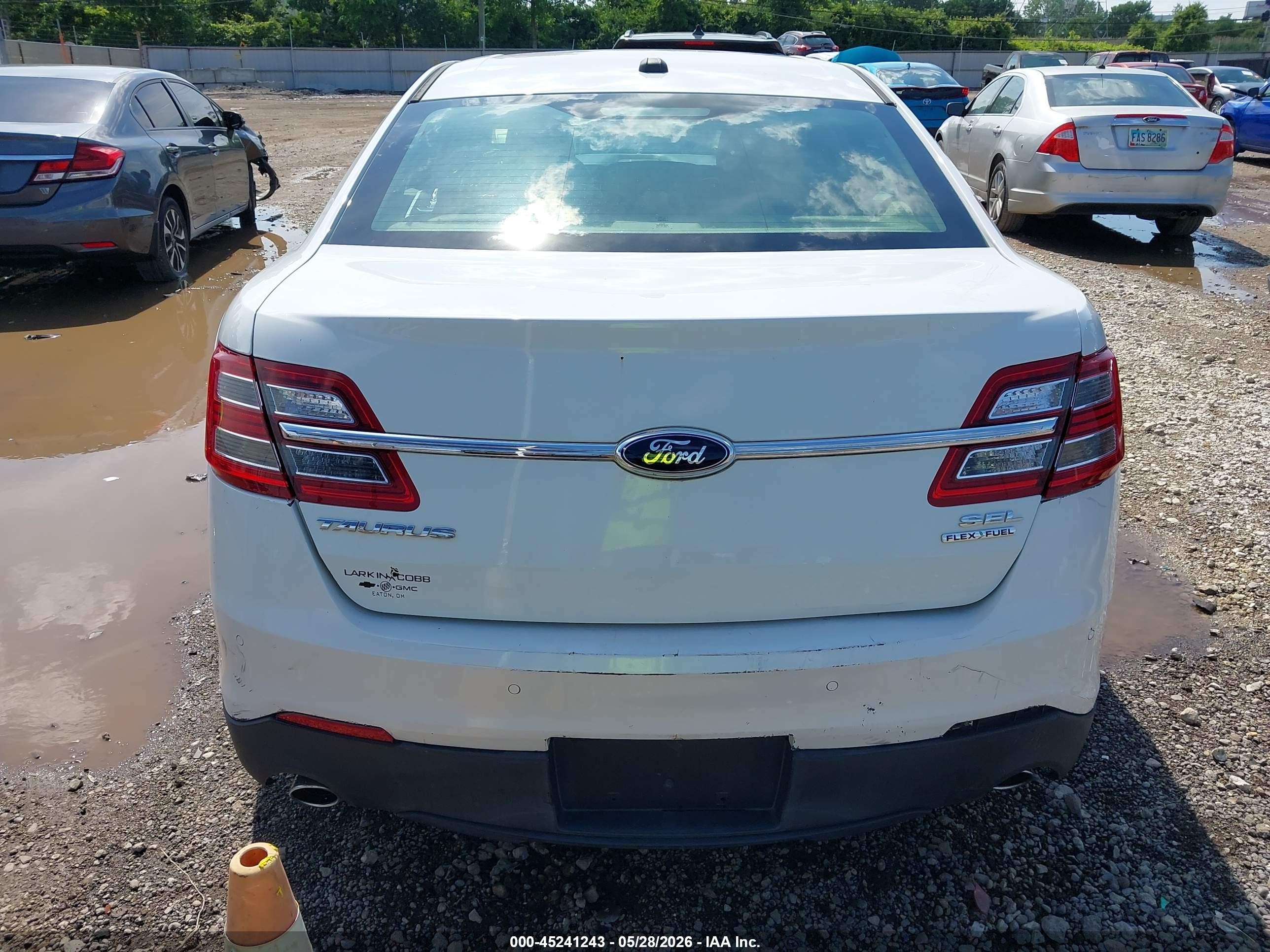 2013 Ford Taurus Sel White vin: 1FAHP2E84DG159499