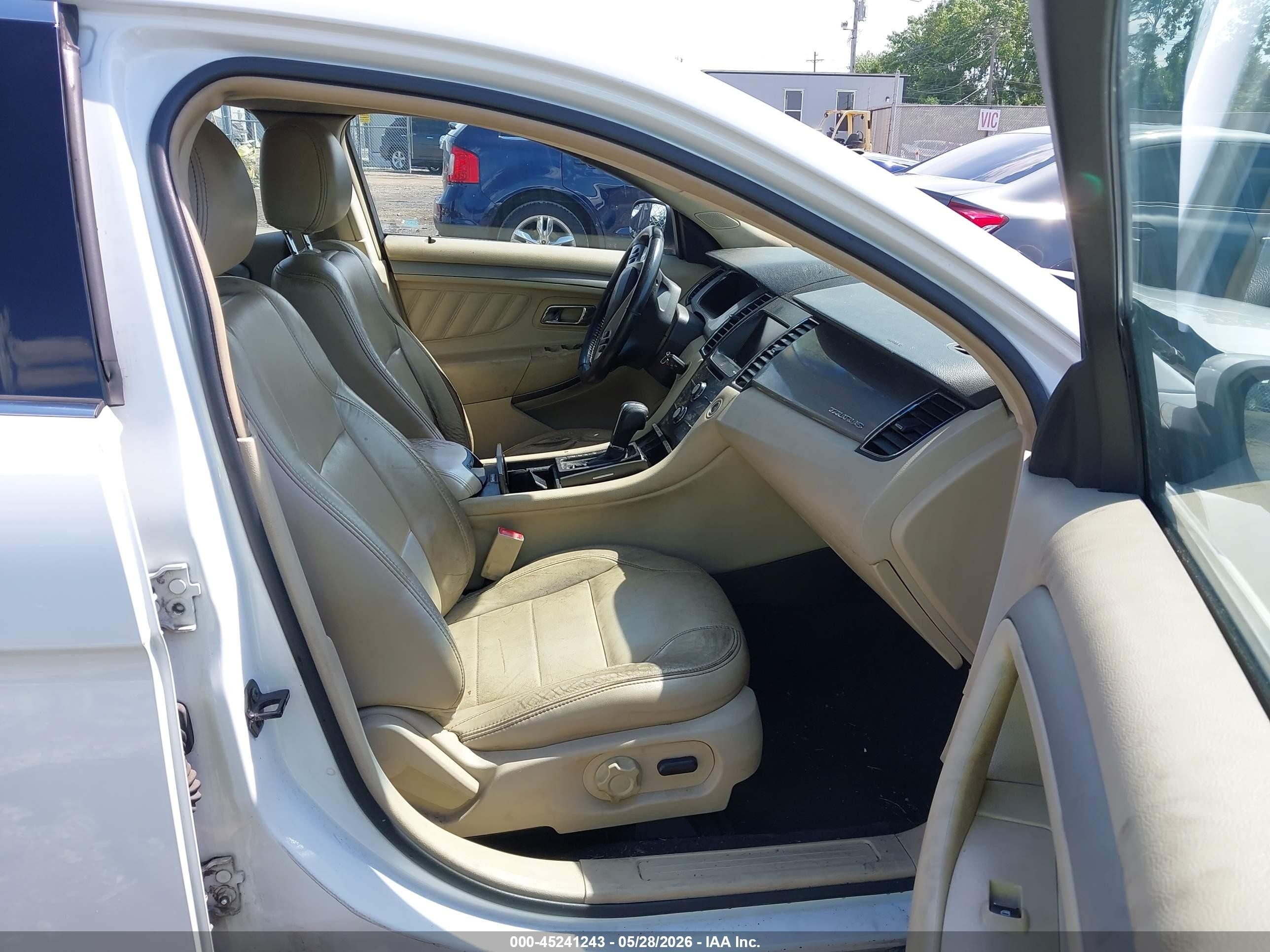 2013 Ford Taurus Sel White vin: 1FAHP2E84DG159499
