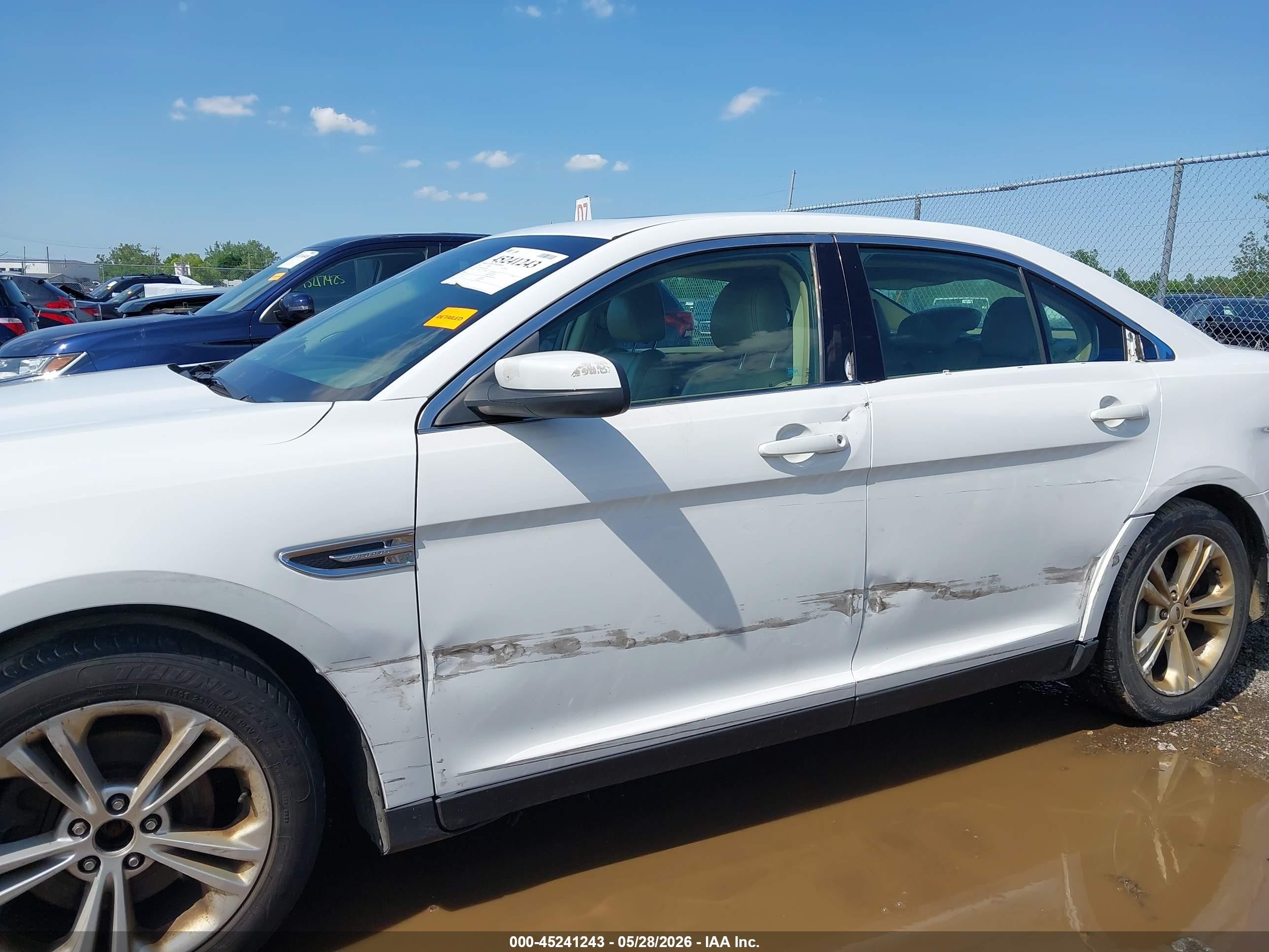 2013 Ford Taurus Sel White vin: 1FAHP2E84DG159499