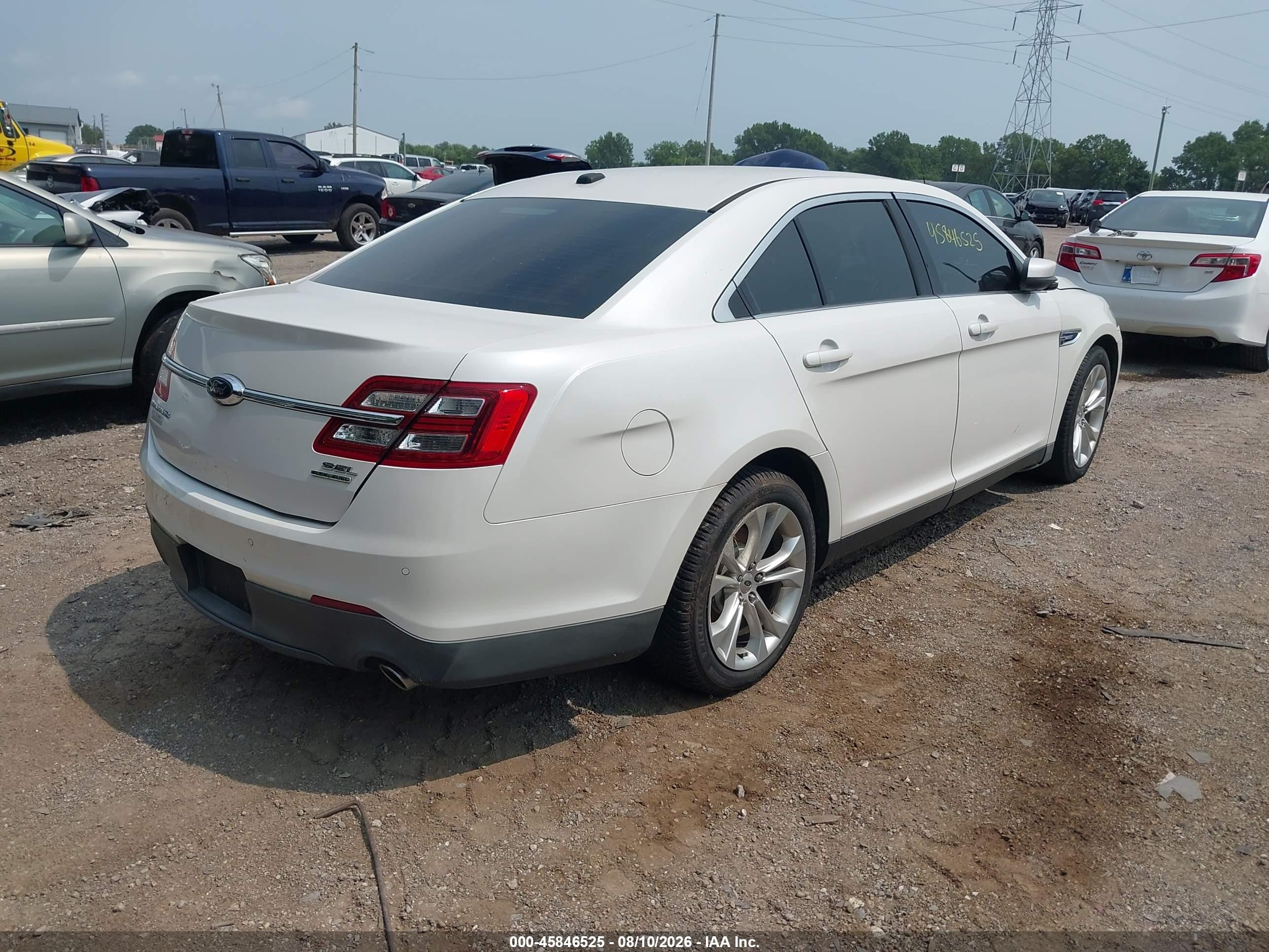 2013 Ford Taurus Sel White vin: 1FAHP2E84DG159776