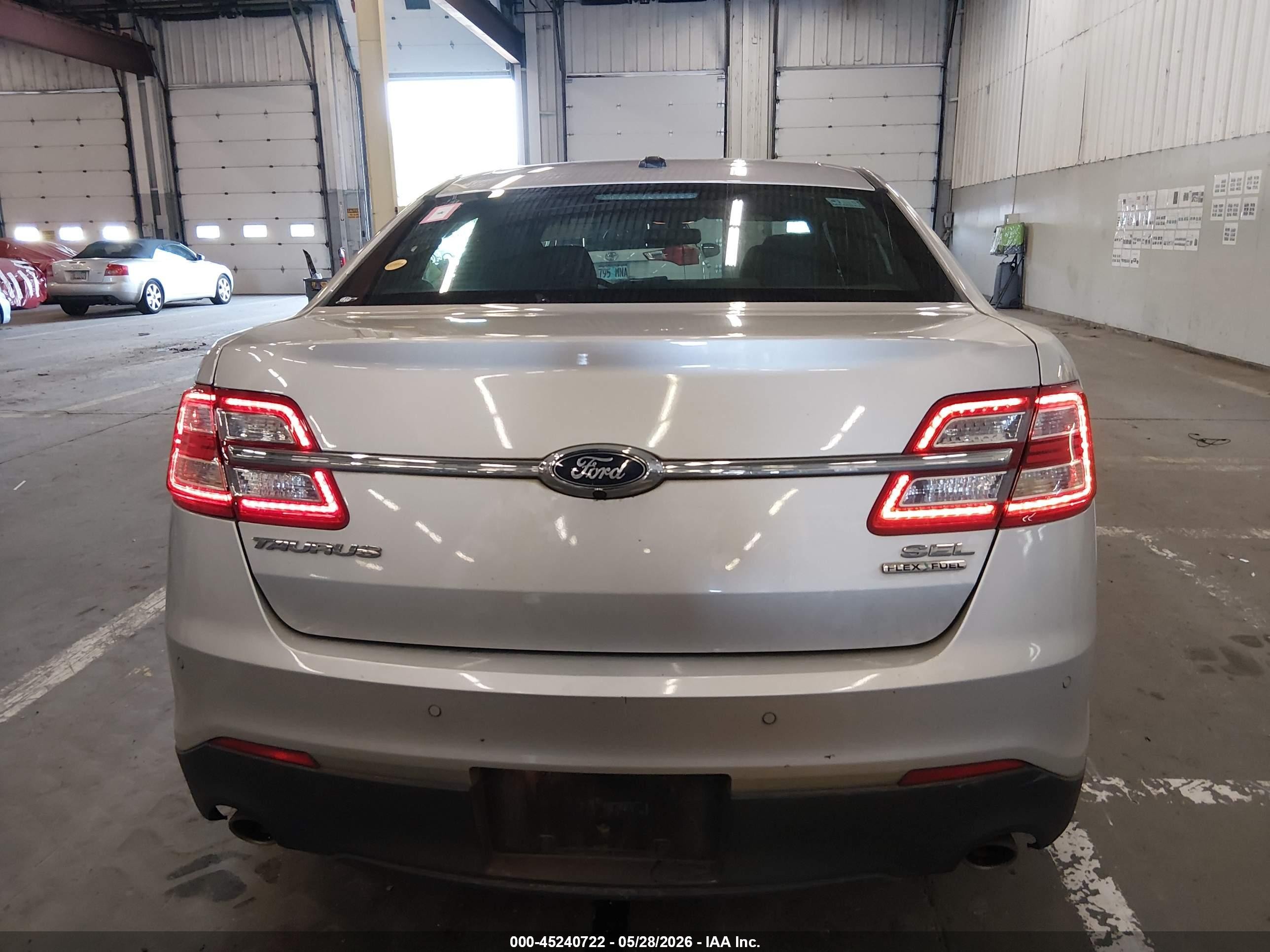 2013 Ford Taurus Sel Silver vin: 1FAHP2E84DG161527