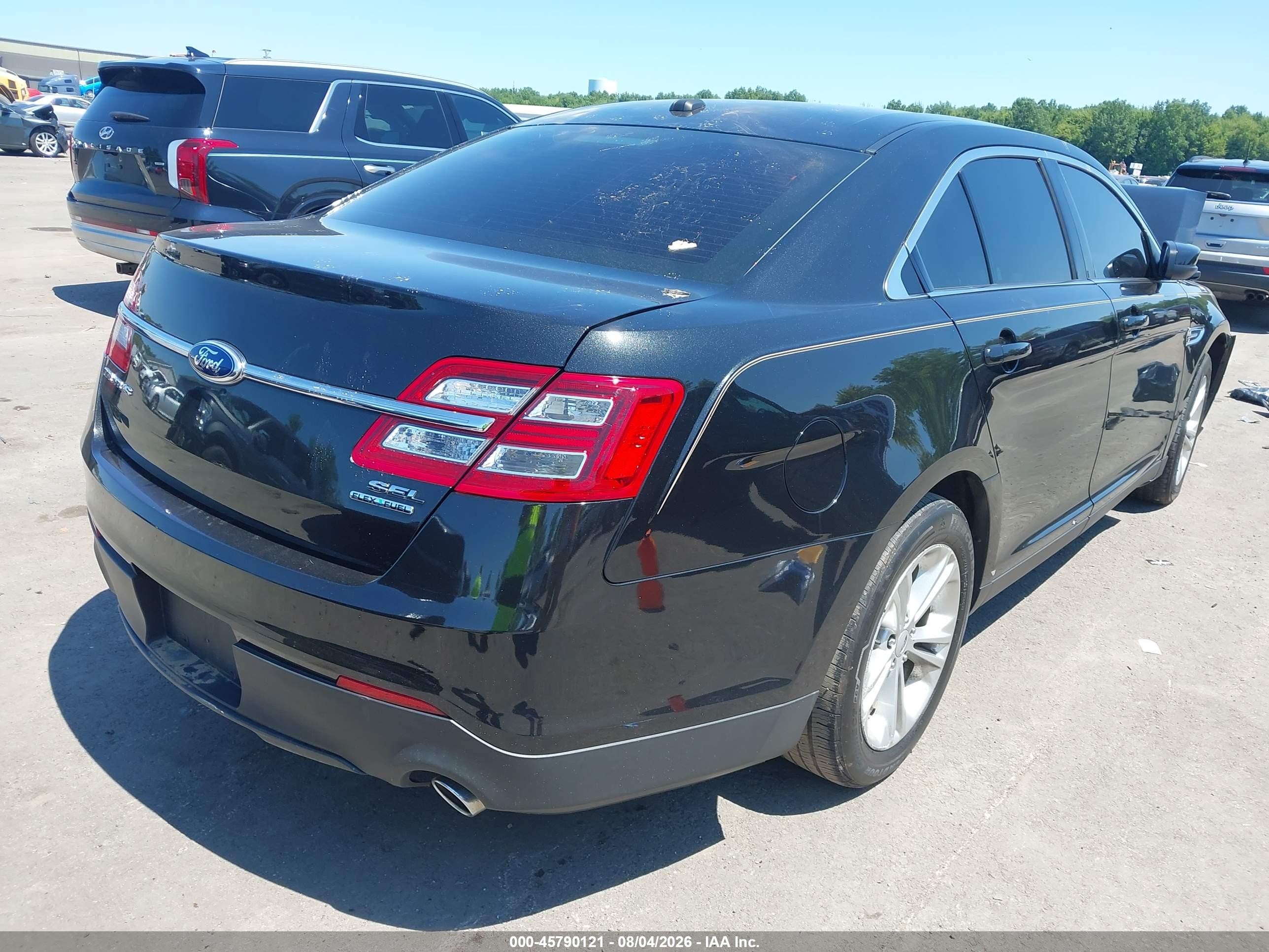 2013 Ford Taurus Sel Черный vin: 1FAHP2E84DG216462