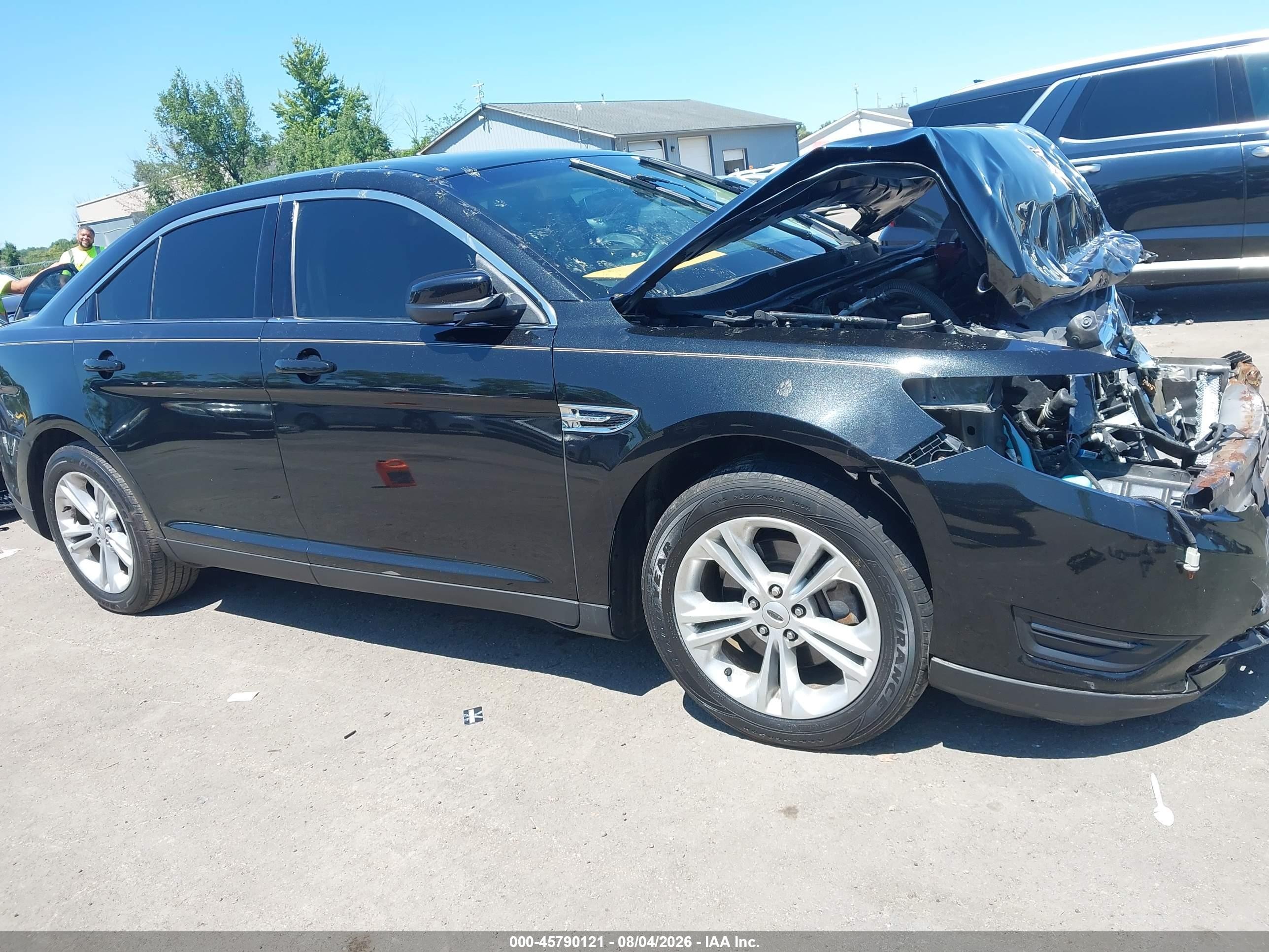 2013 Ford Taurus Sel Черный vin: 1FAHP2E84DG216462