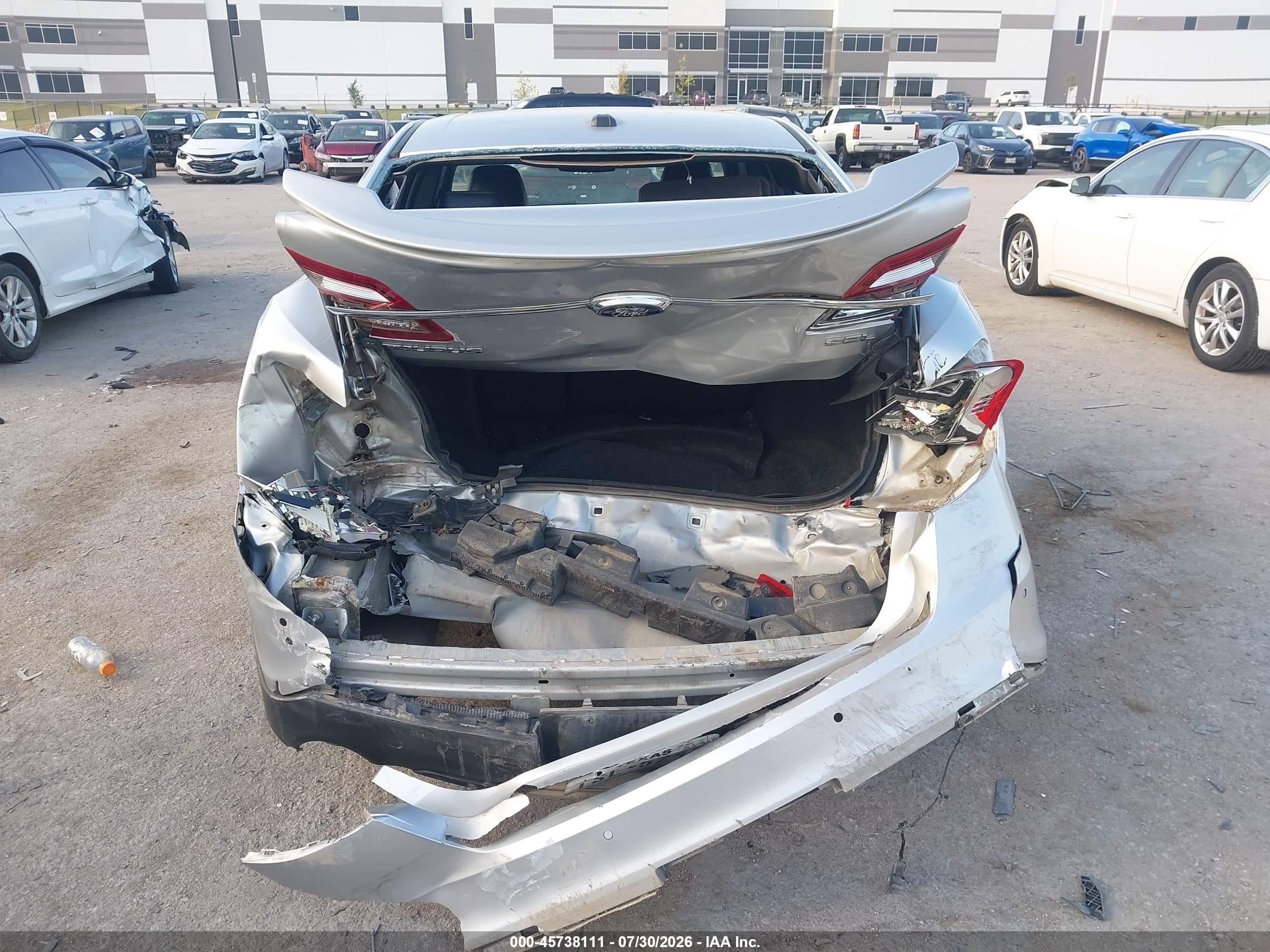 2014 Ford Taurus Sel Silver vin: 1FAHP2E84EG134152