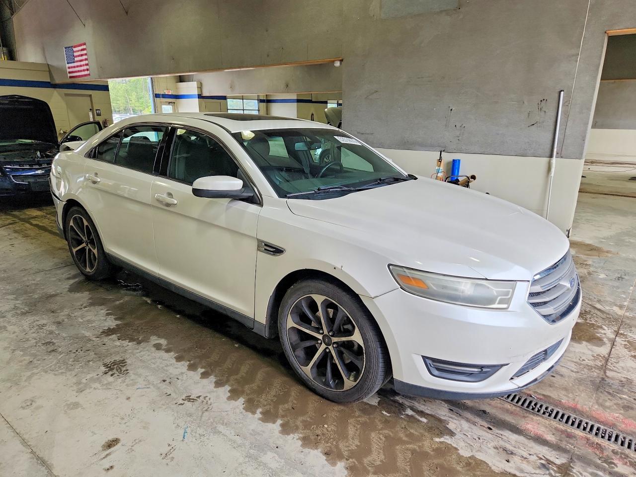 2014 Ford Taurus Sel White vin: 1FAHP2E84EG136189