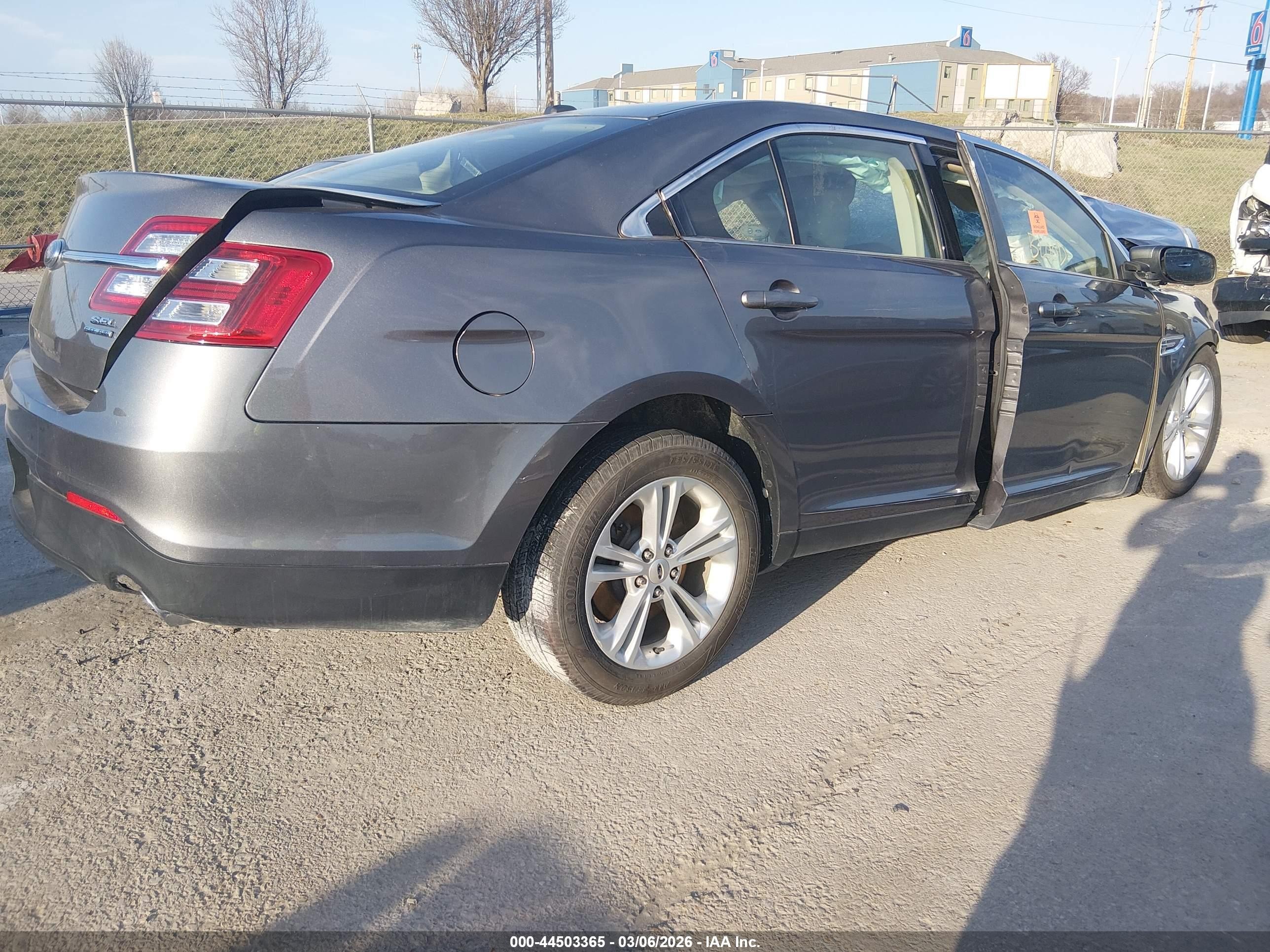 2014 Ford Taurus Sel Gray vin: 1FAHP2E84EG137651