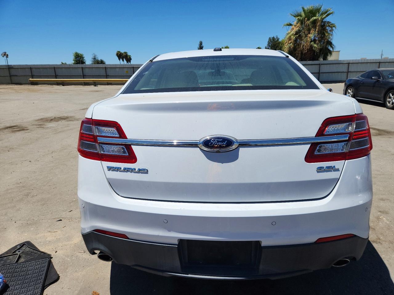 2015 Ford Taurus Sel White vin: 1FAHP2E84FG173003