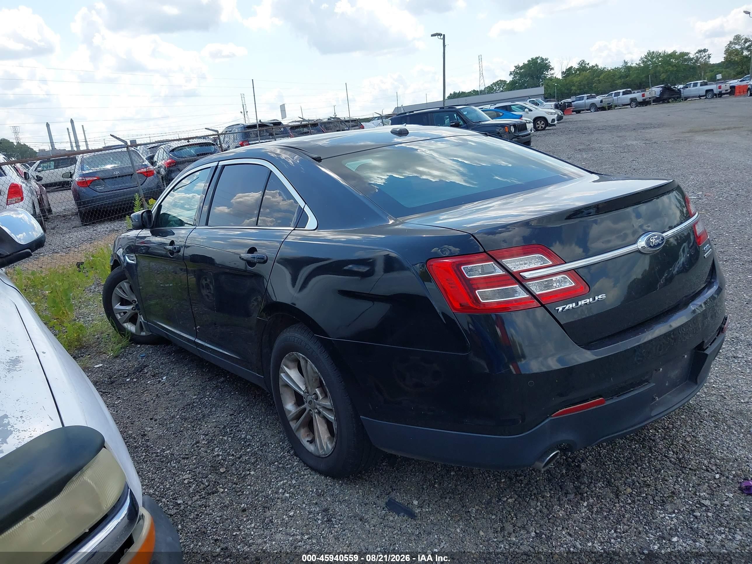 2015 Ford Taurus Sel Black vin: 1FAHP2E84FG182008