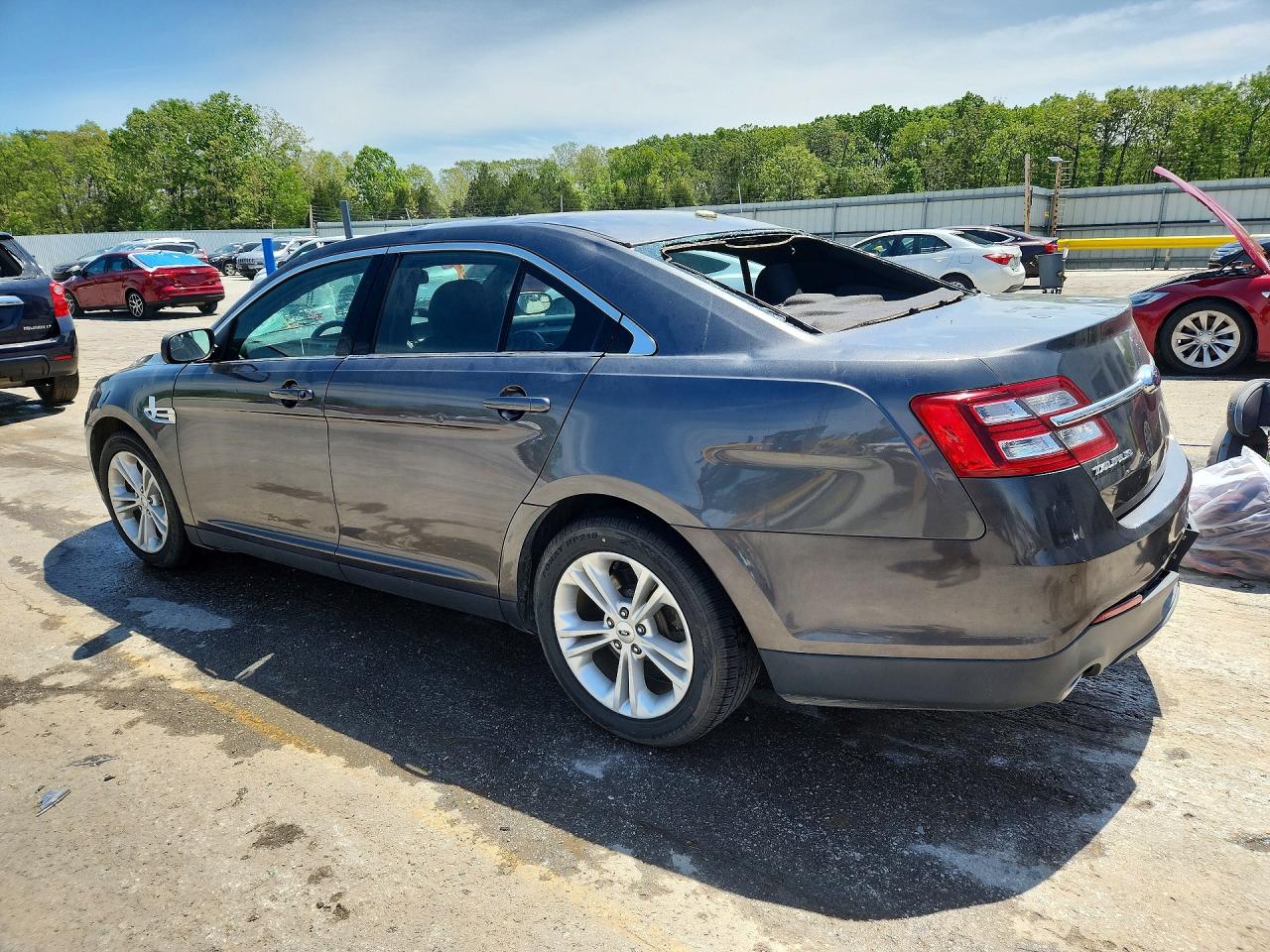 2015 Ford Taurus Sel Gray vin: 1FAHP2E84FG196085