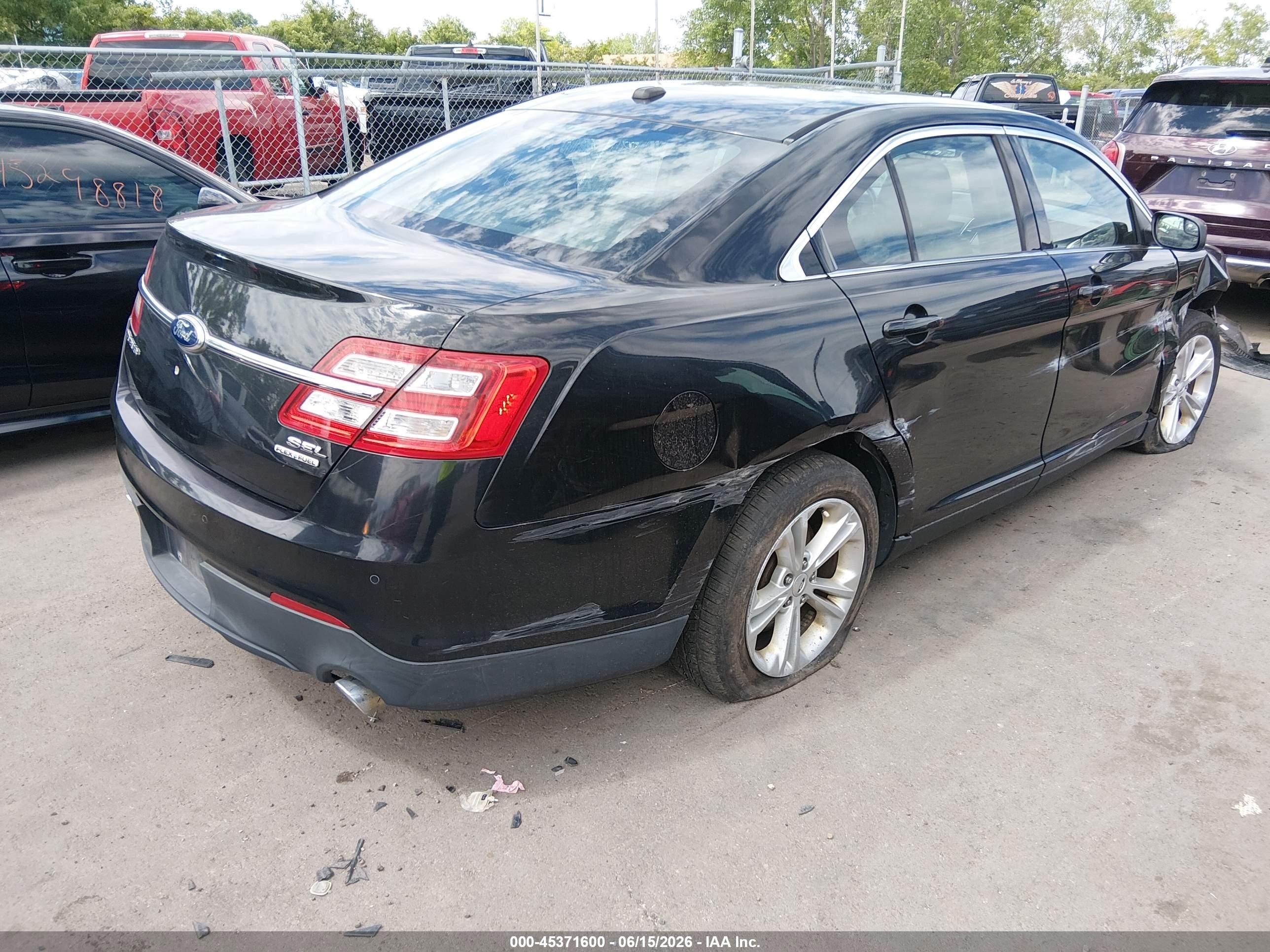 2013 Ford Taurus Sel Black vin: 1FAHP2E85DG122848
