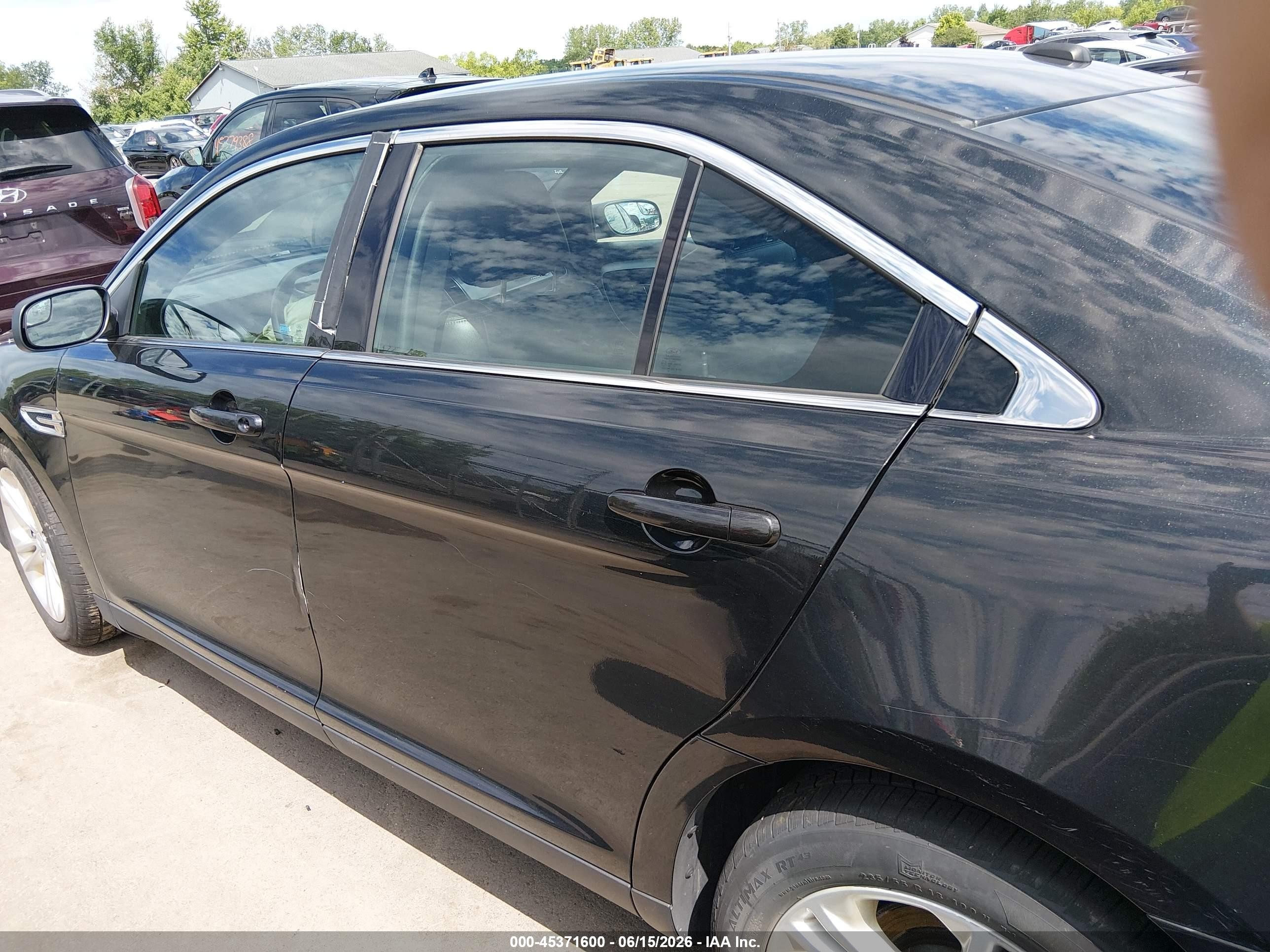 2013 Ford Taurus Sel Black vin: 1FAHP2E85DG122848