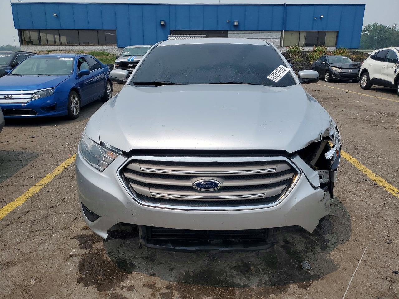 2013 Ford Taurus Sel Silver vin: 1FAHP2E85DG152156