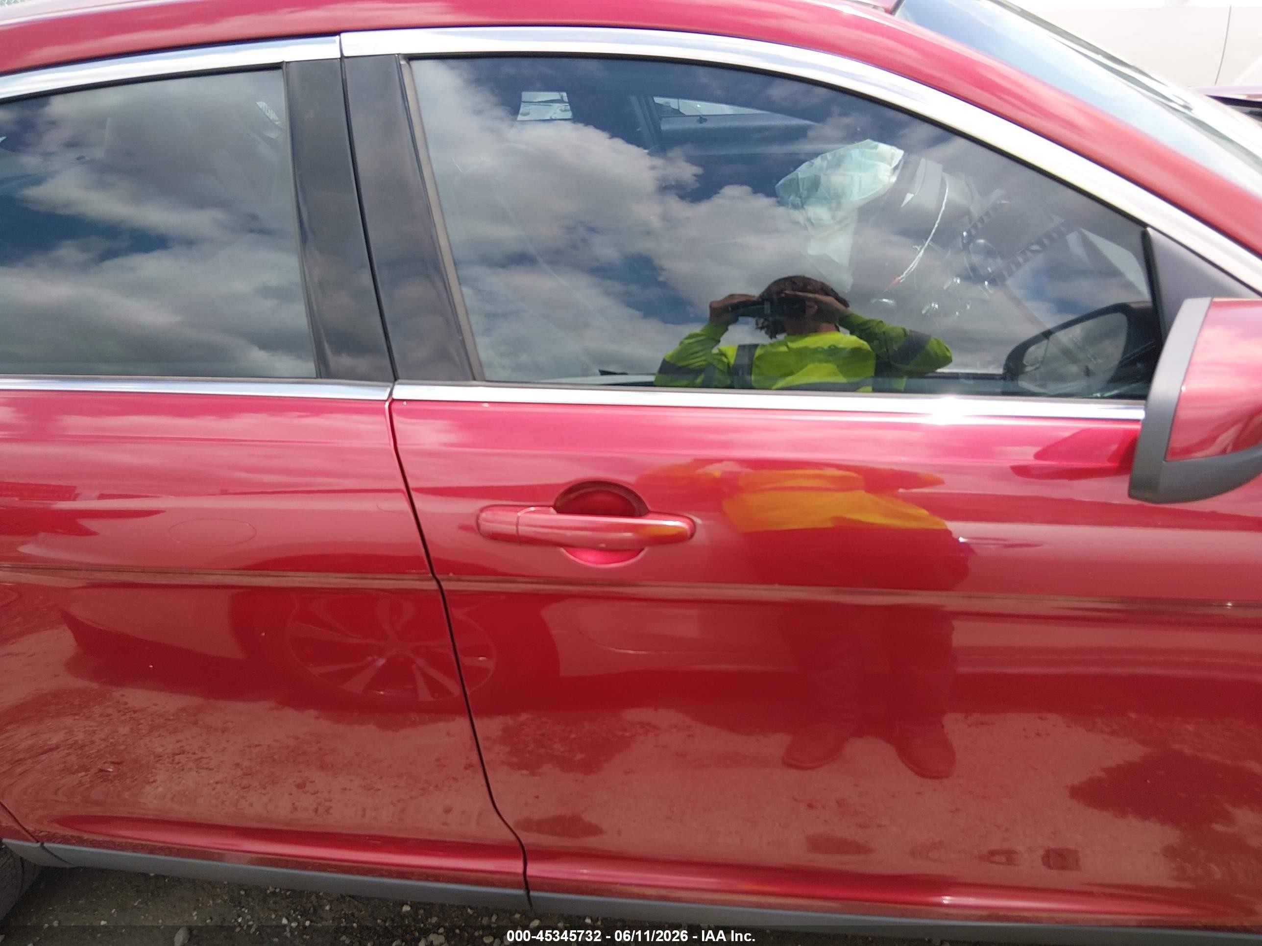 2013 Ford Taurus Sel Red vin: 1FAHP2E85DG172228