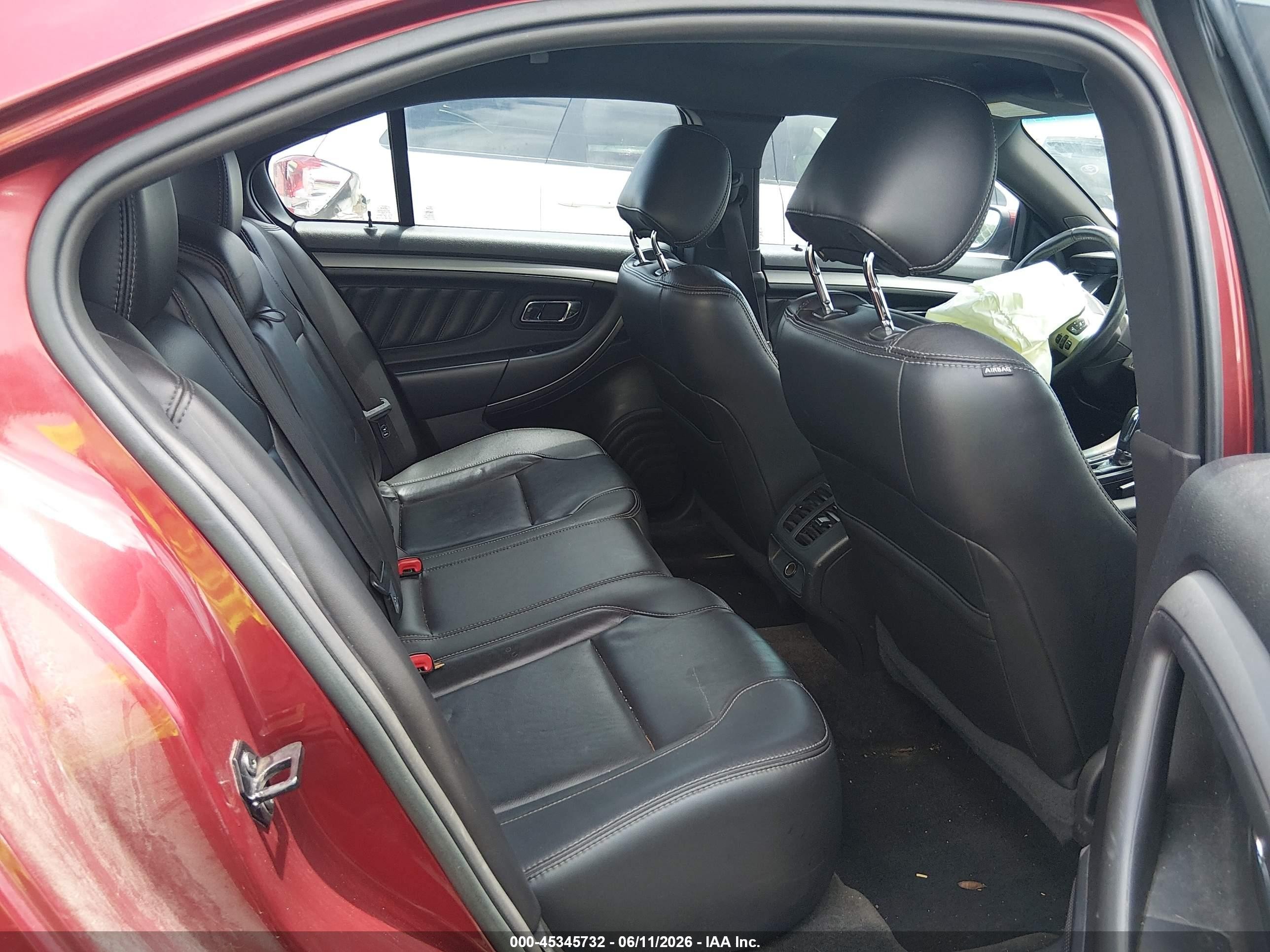 2013 Ford Taurus Sel Red vin: 1FAHP2E85DG172228