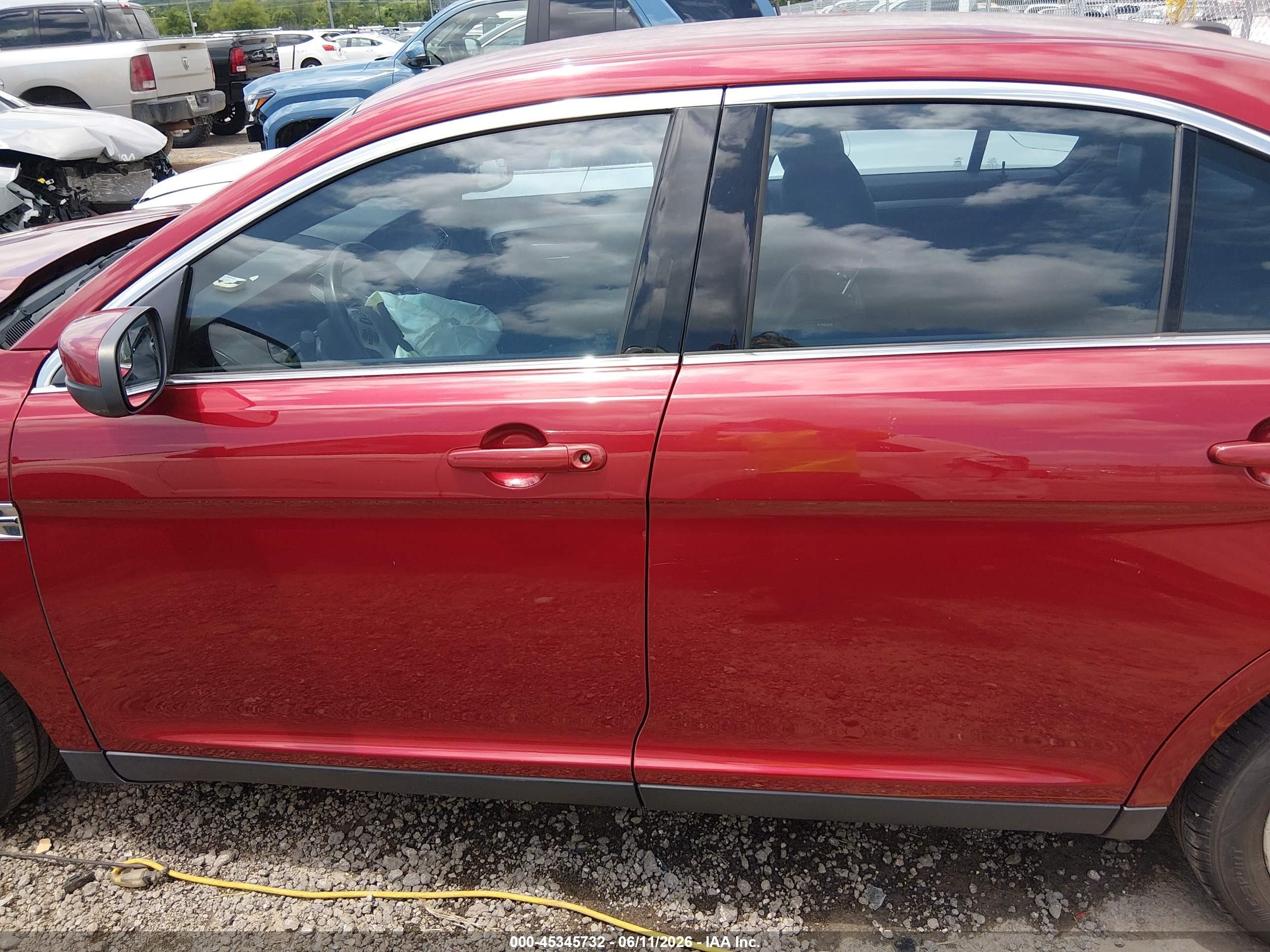 2013 Ford Taurus Sel Red vin: 1FAHP2E85DG172228