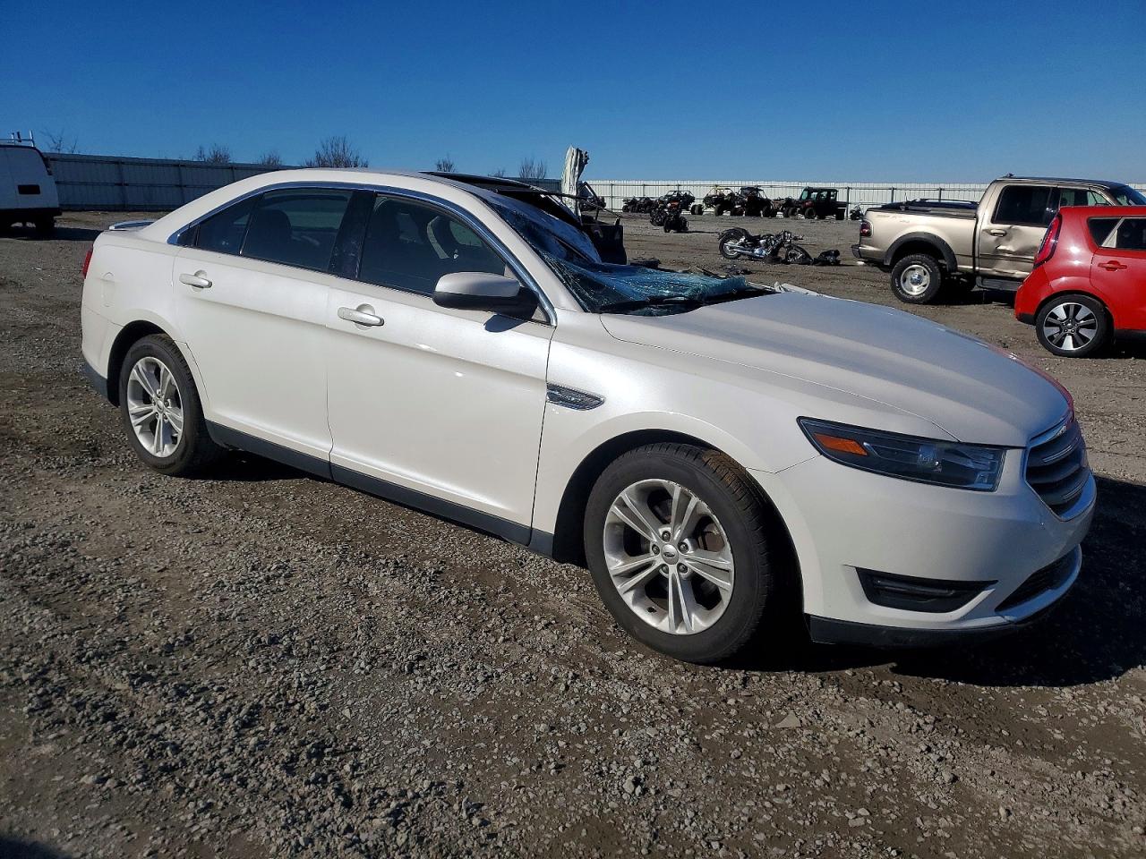 2015 Ford Taurus Sel White vin: 1FAHP2E85FG195799