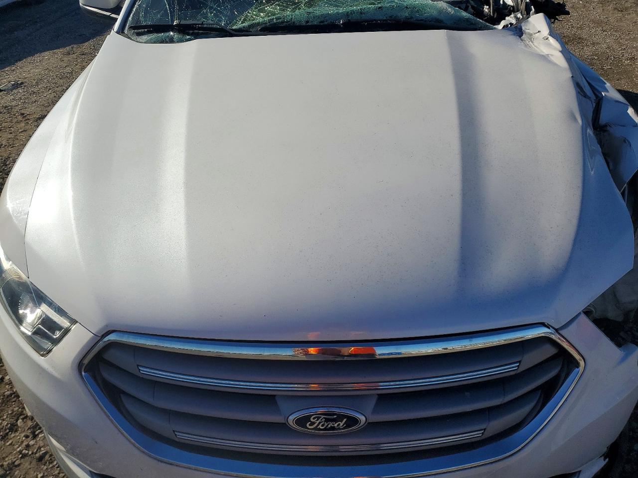 2015 Ford Taurus Sel White vin: 1FAHP2E85FG195799