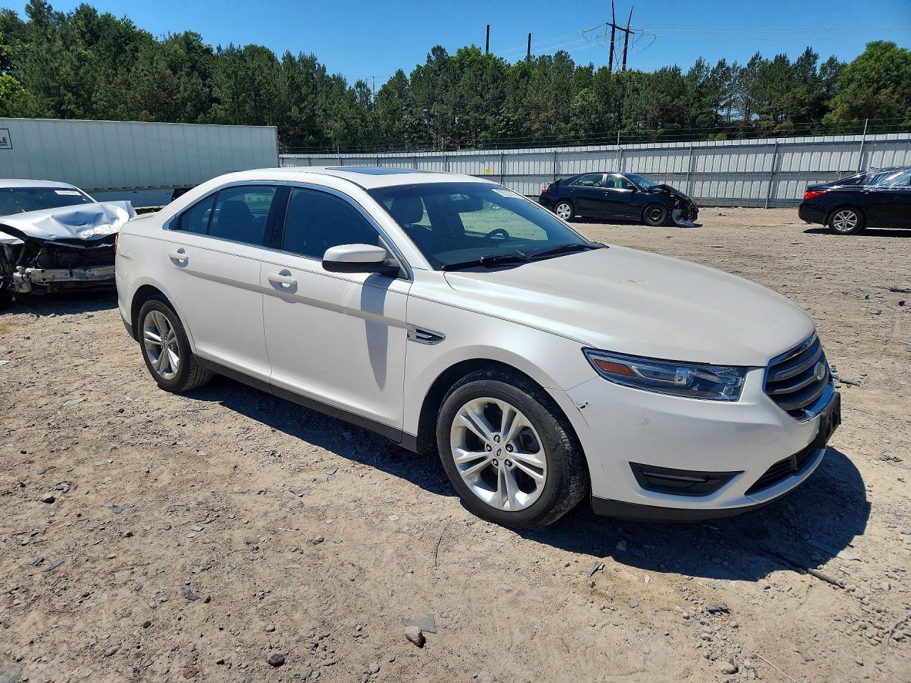 2013 Ford Taurus Sel Белый vin: 1FAHP2E86DG111227
