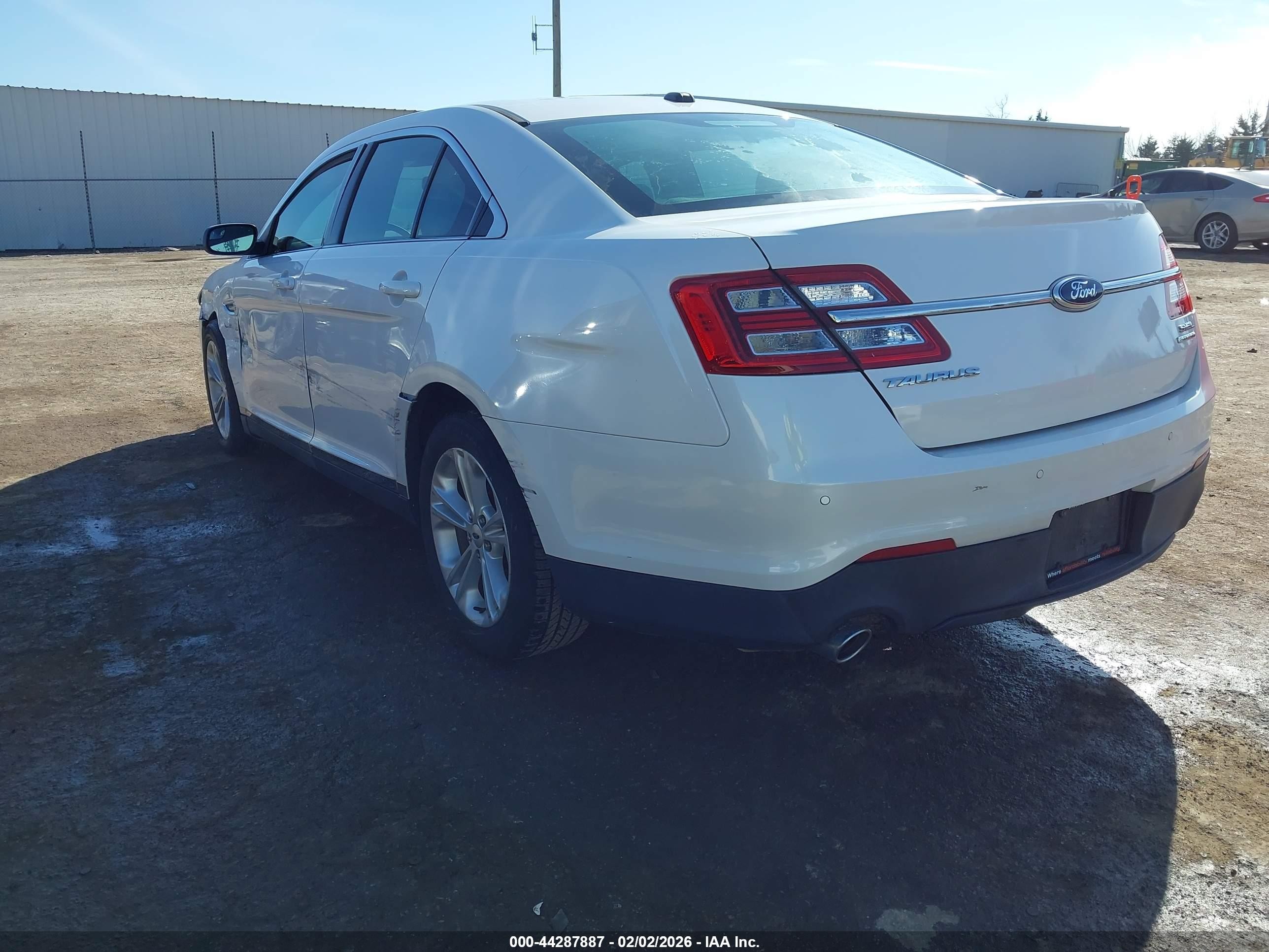 2013 Ford Taurus Sel White vin: 1FAHP2E86DG220545