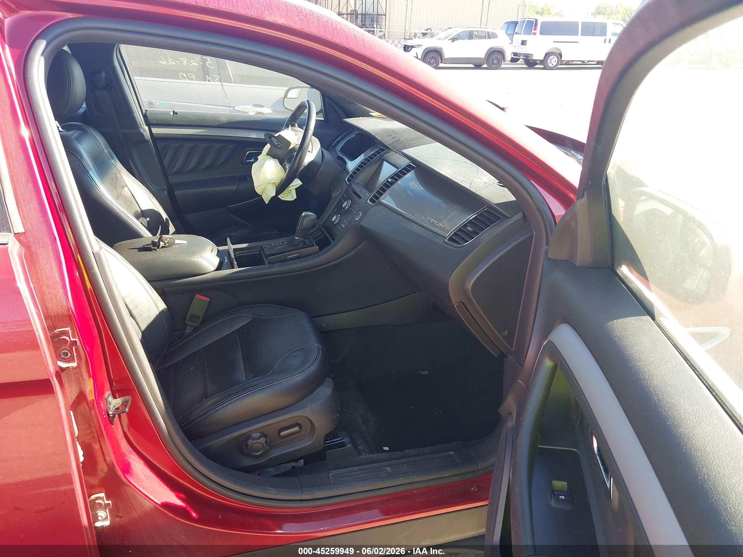 2014 Ford Taurus Sel Красный vin: 1FAHP2E86EG100326