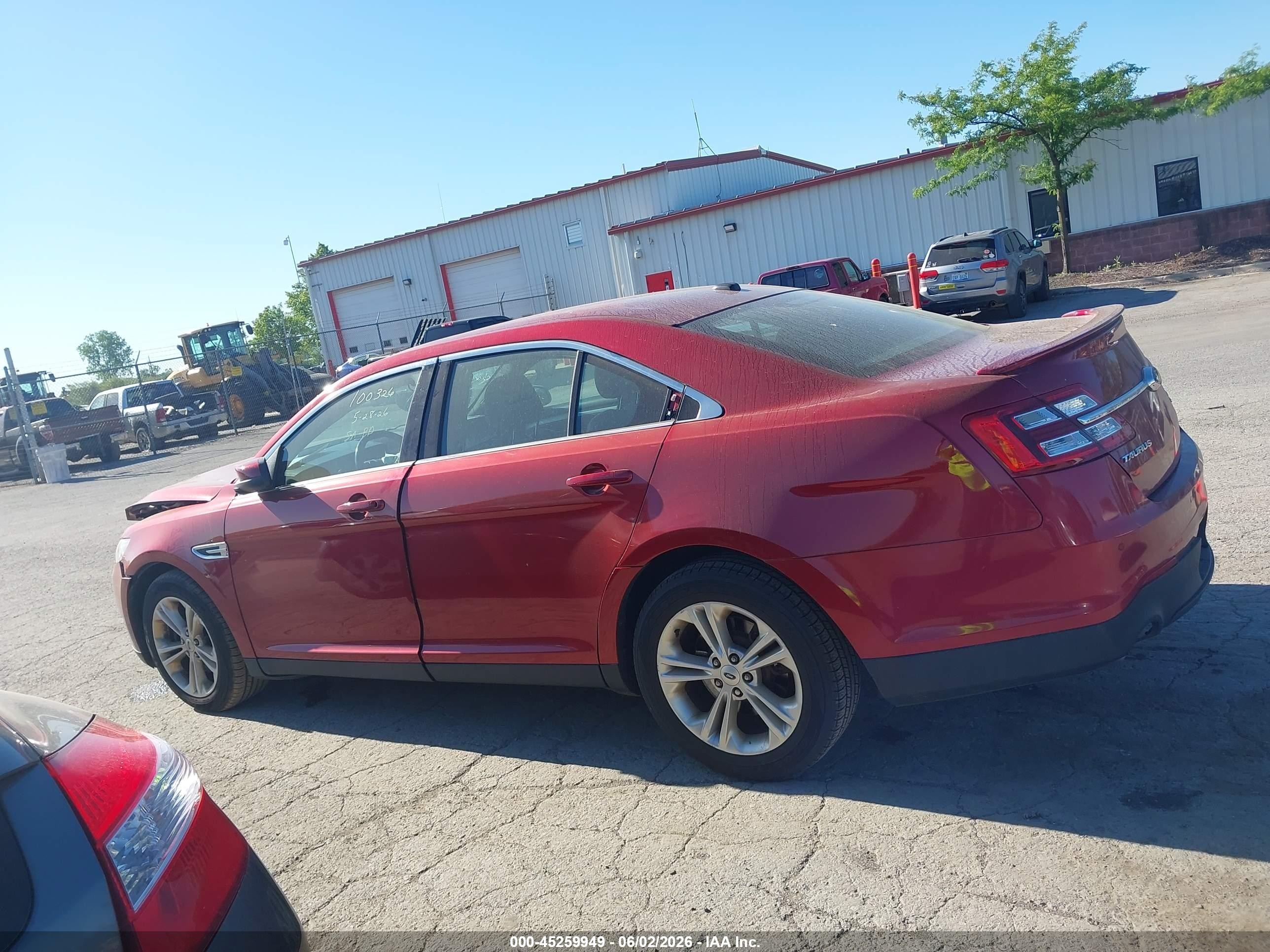 2014 Ford Taurus Sel Красный vin: 1FAHP2E86EG100326
