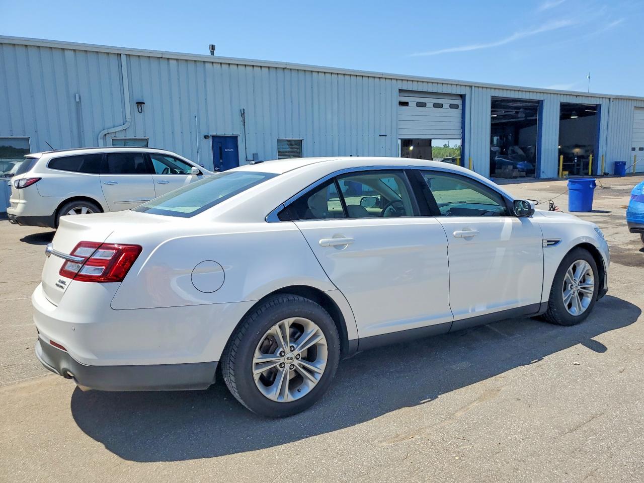 2014 Ford Taurus Sel White vin: 1FAHP2E86EG112802