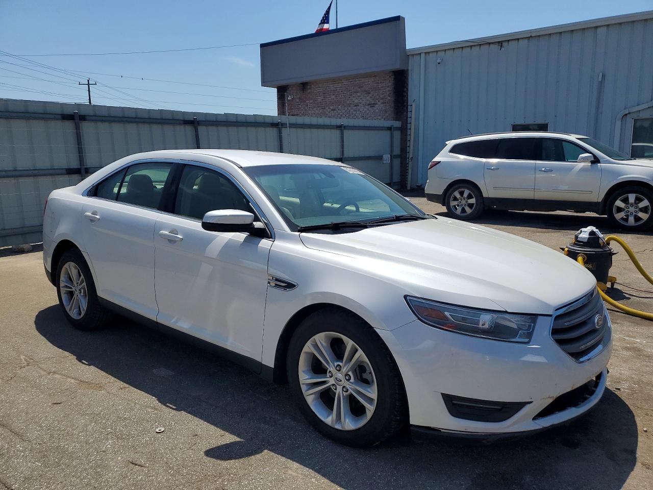 2014 Ford Taurus Sel White vin: 1FAHP2E86EG112802