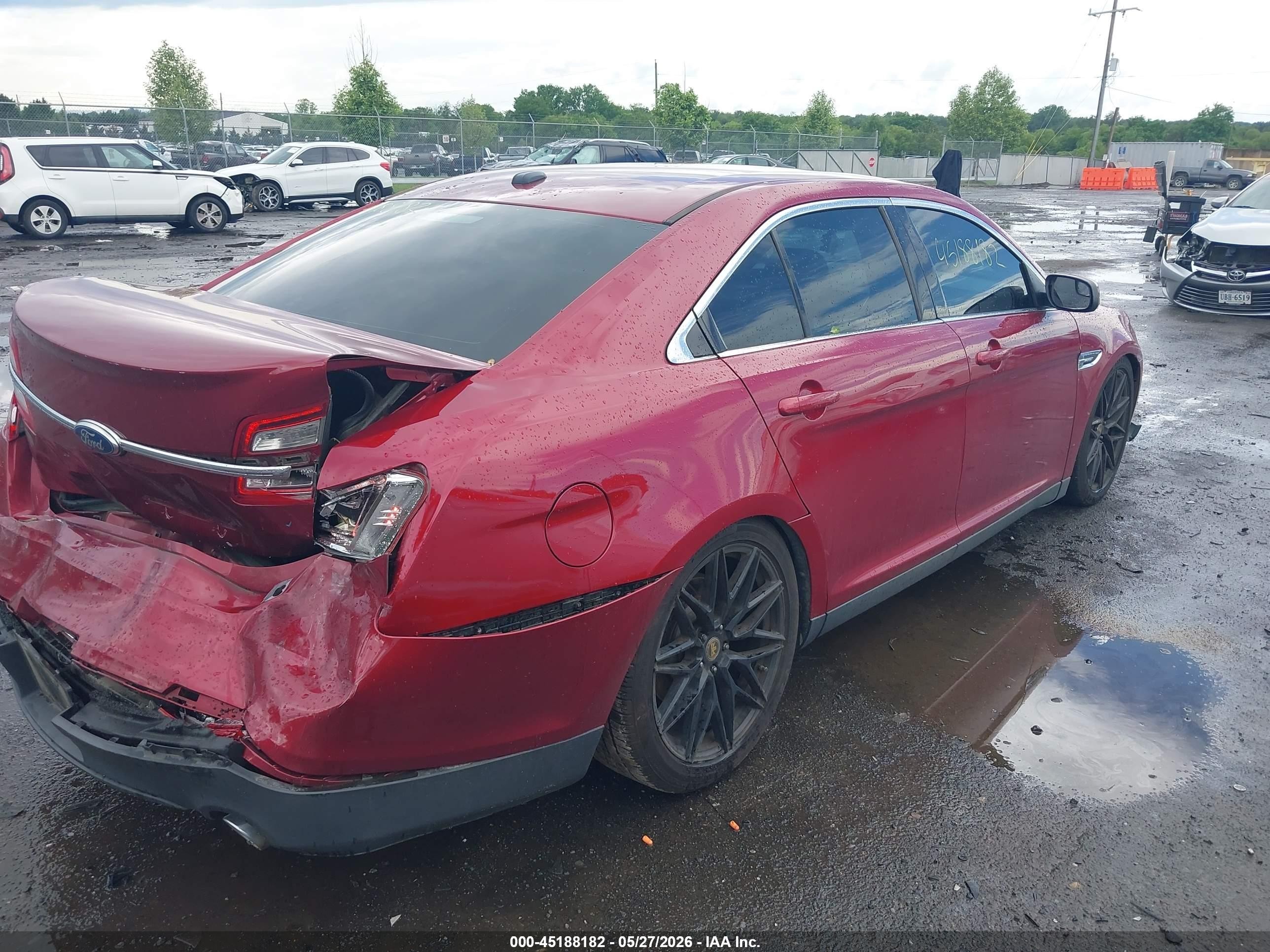 2014 Ford Taurus Sel Red vin: 1FAHP2E86EG136551