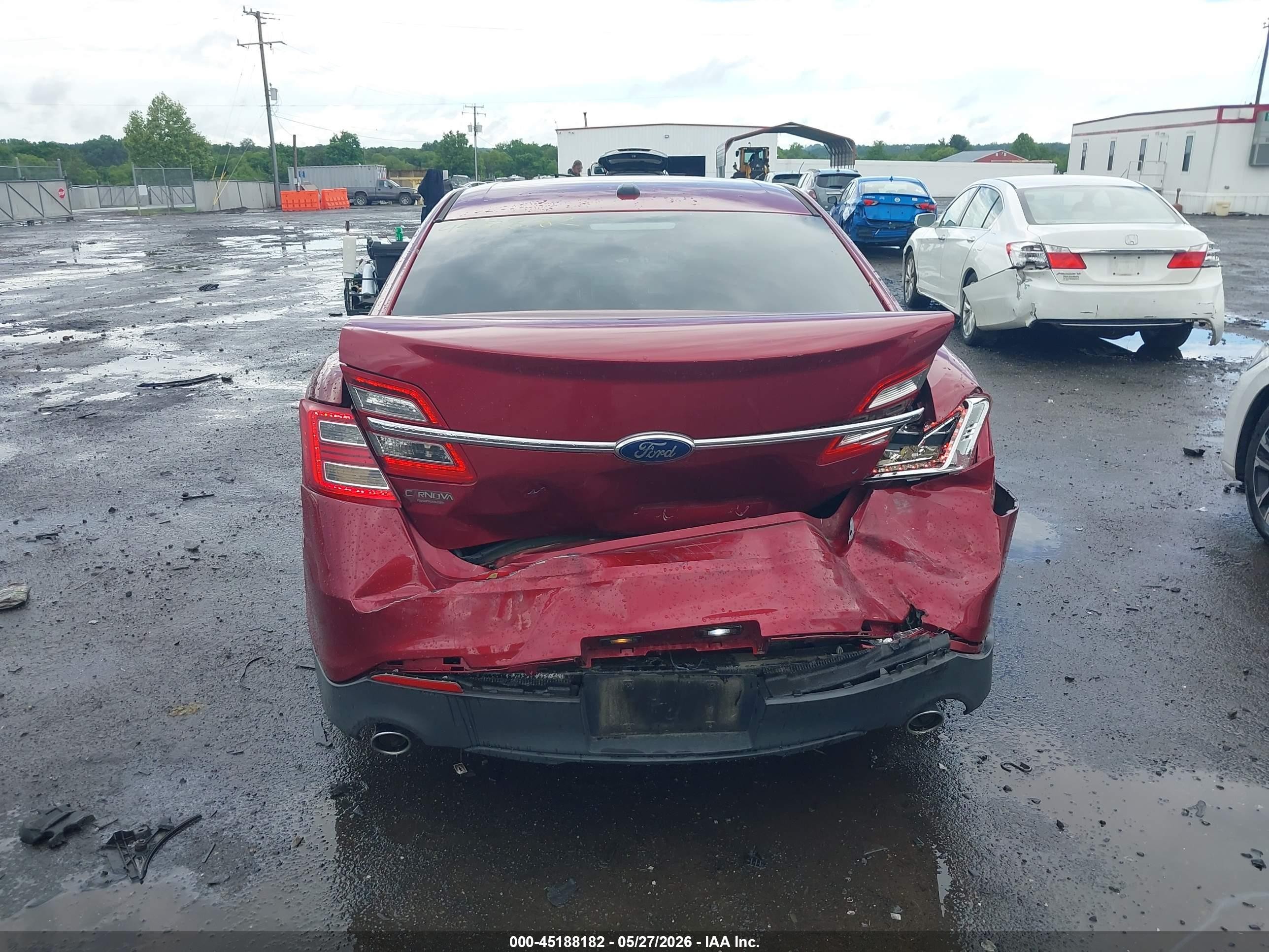 2014 Ford Taurus Sel Red vin: 1FAHP2E86EG136551