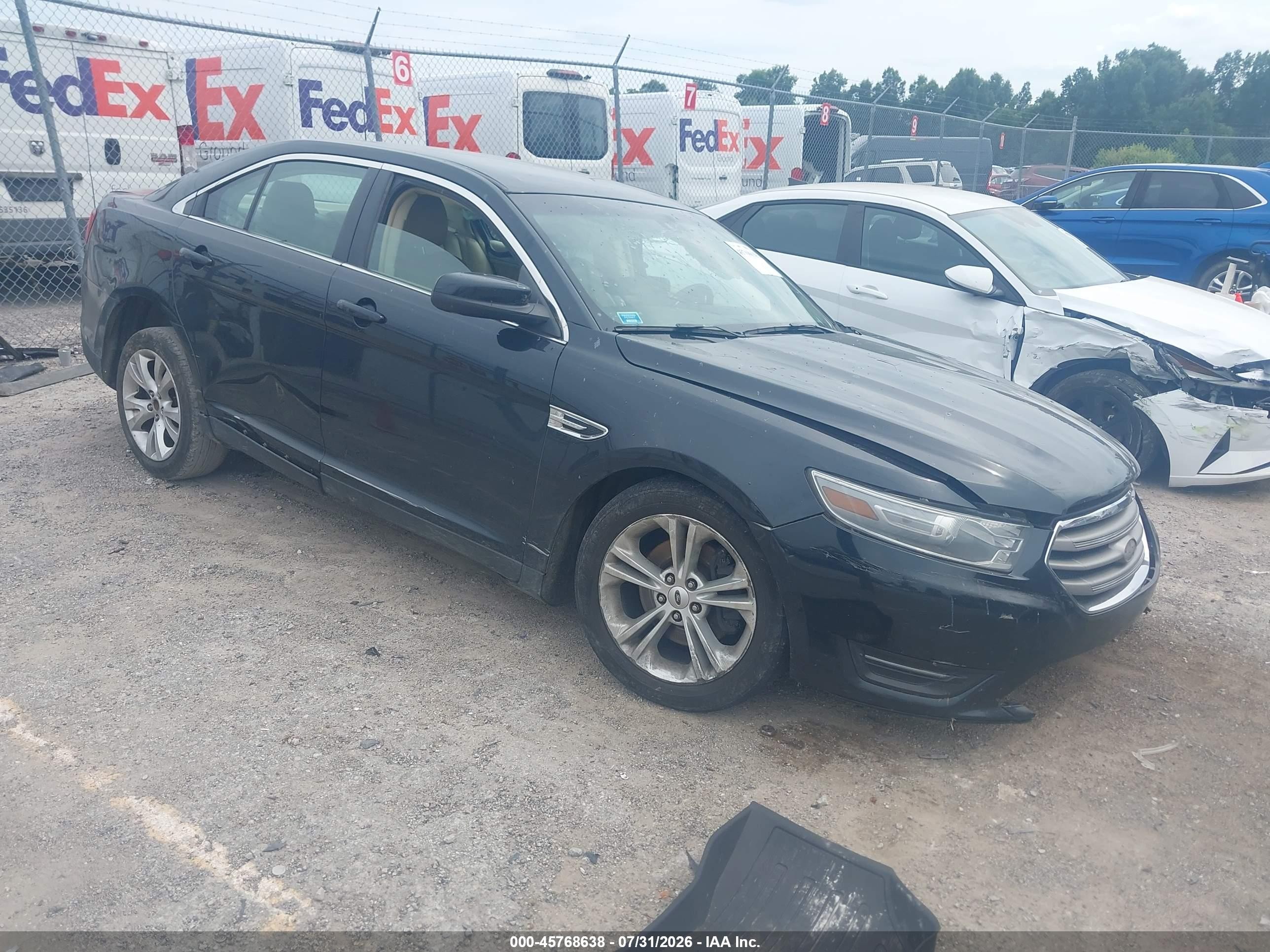 1FAHP2E86EG155181