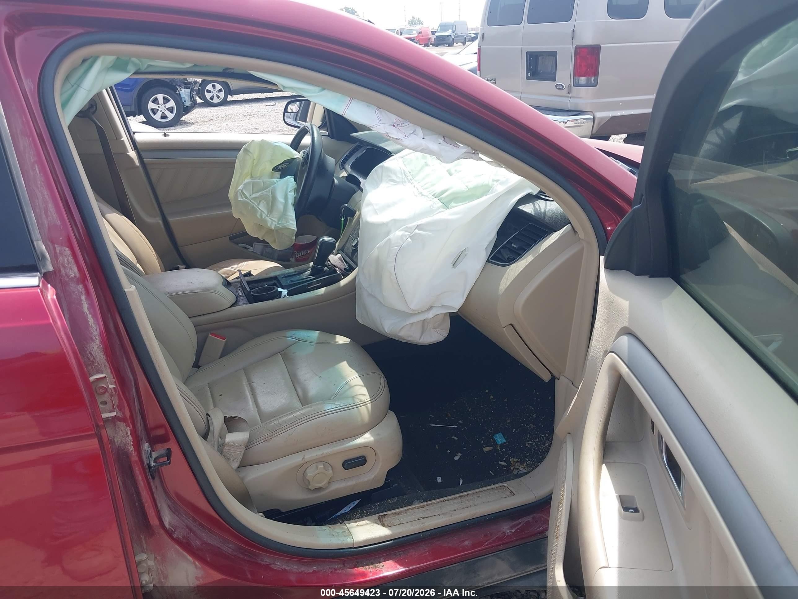 2014 Ford Taurus Sel Красный vin: 1FAHP2E86EG184566