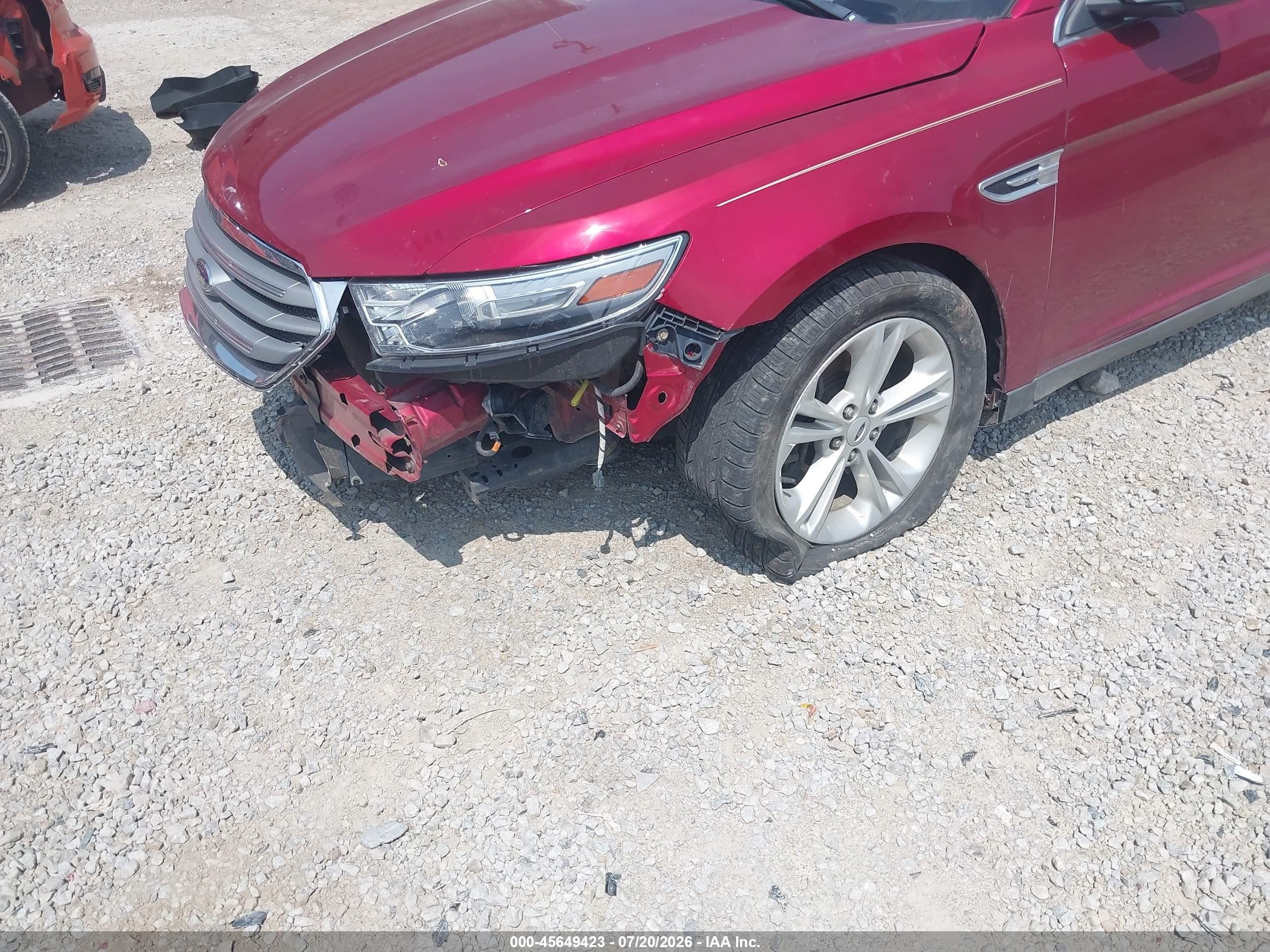 2014 Ford Taurus Sel Красный vin: 1FAHP2E86EG184566
