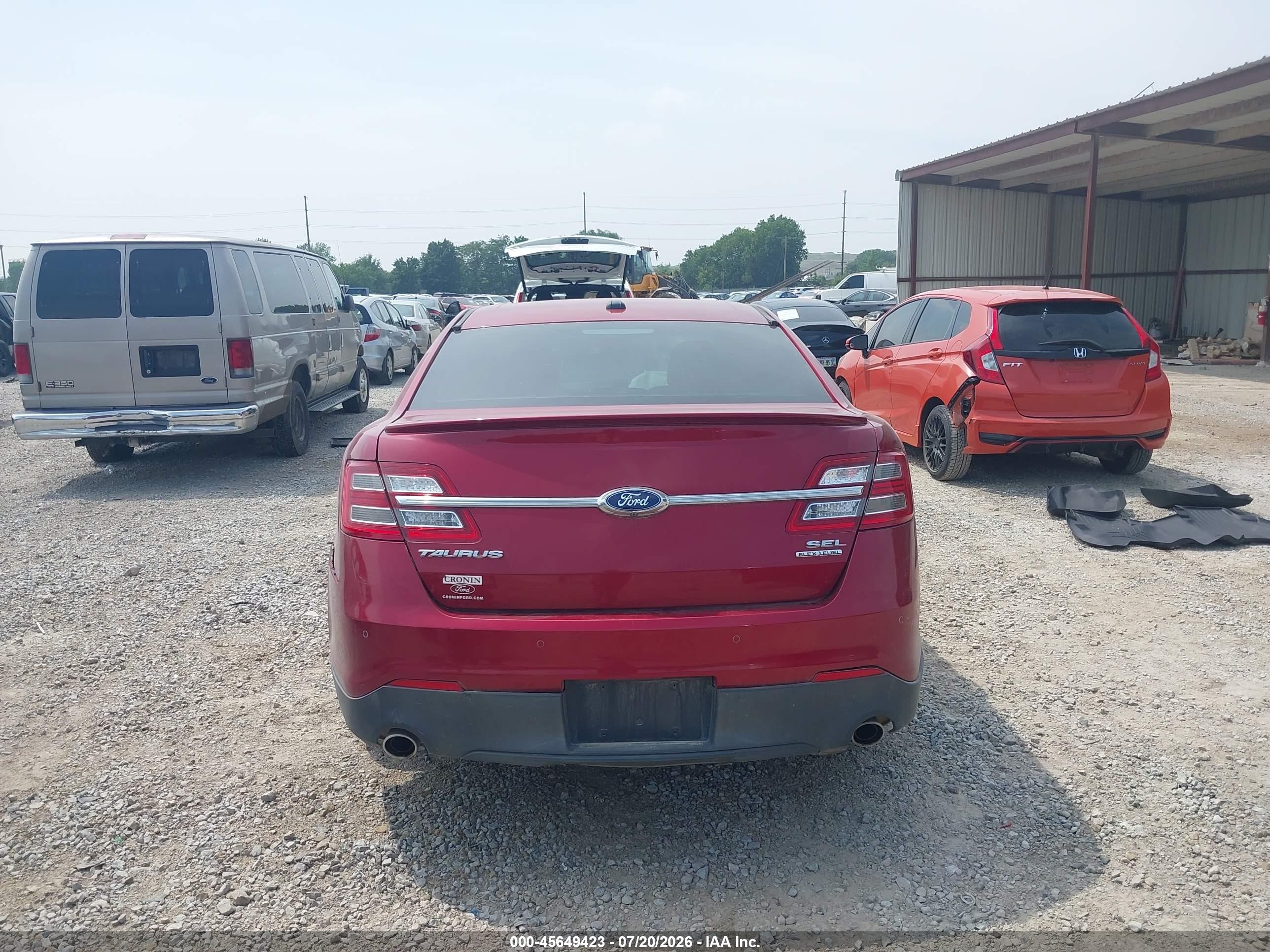 2014 Ford Taurus Sel Красный vin: 1FAHP2E86EG184566