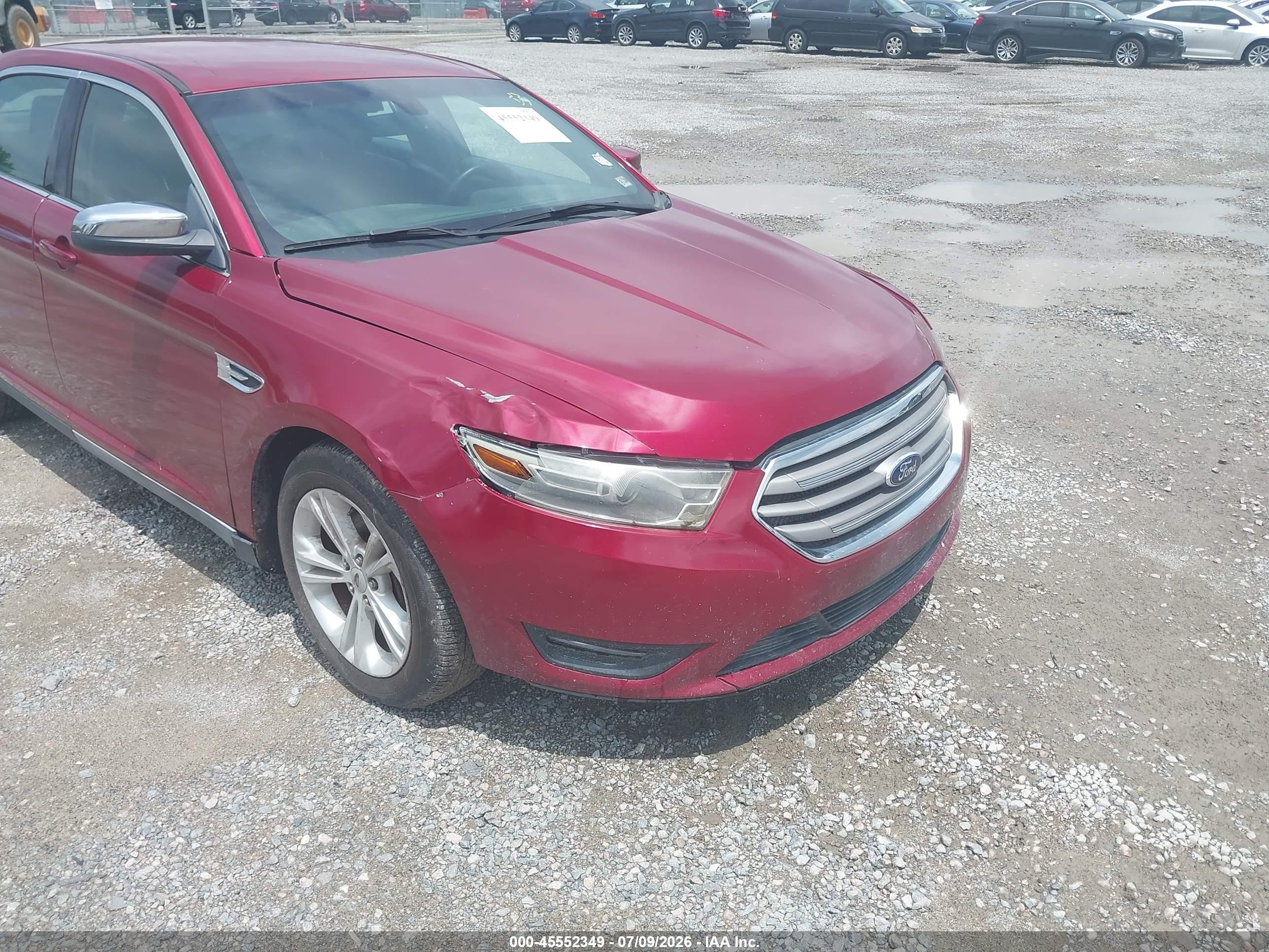 2015 Ford Taurus Sel Red vin: 1FAHP2E86FG207040