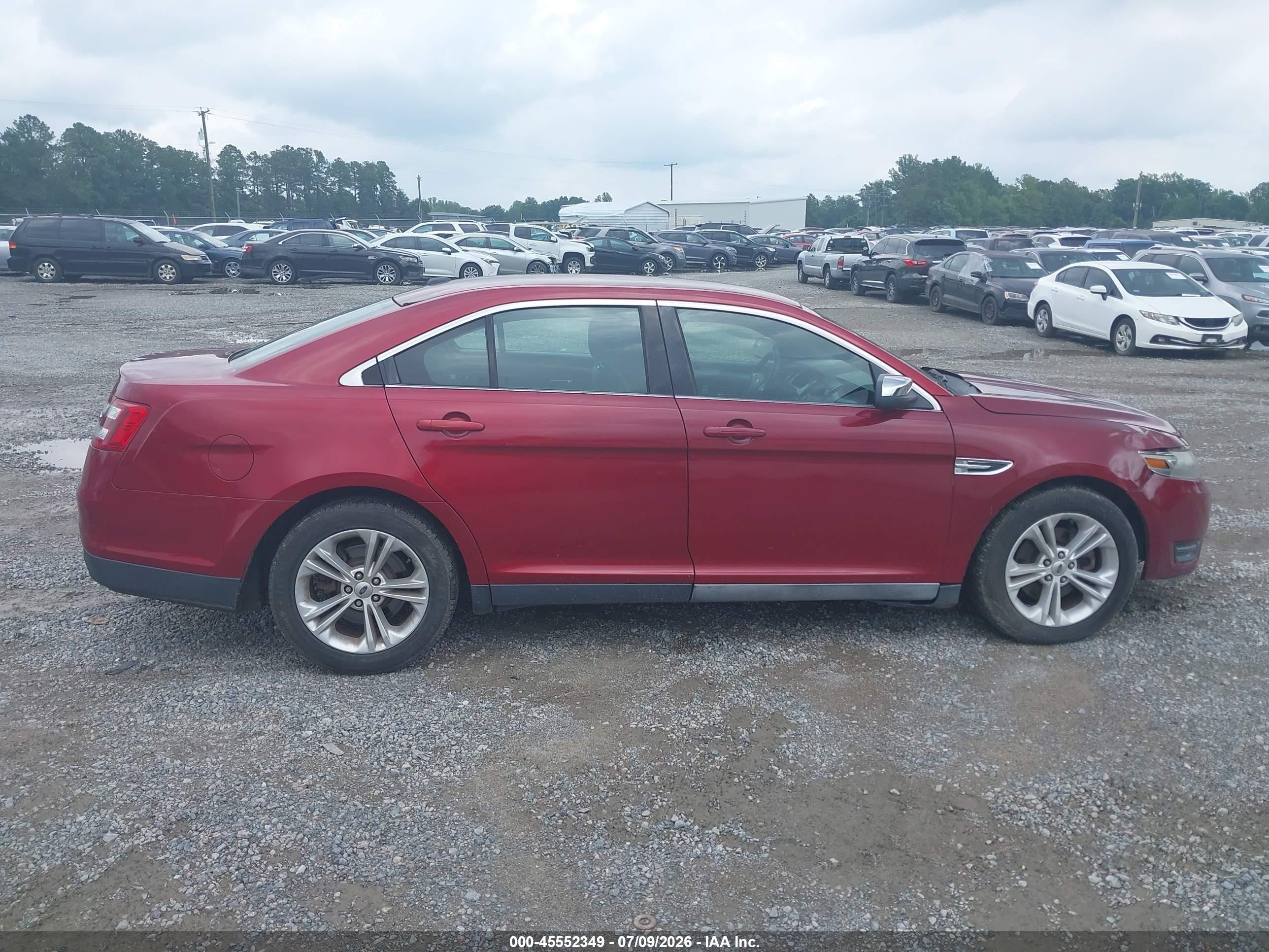 2015 Ford Taurus Sel Red vin: 1FAHP2E86FG207040