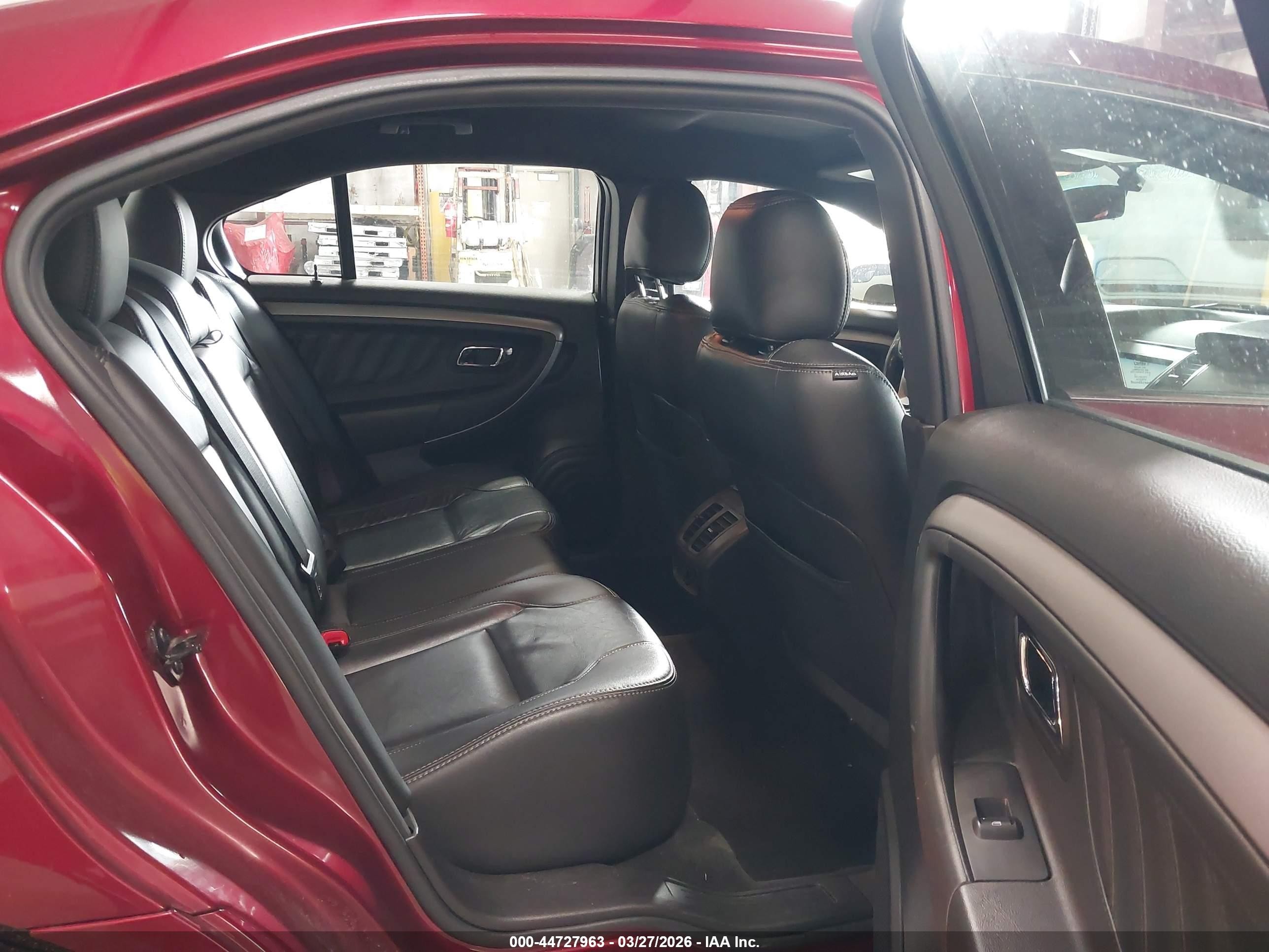 2013 Ford Taurus Sel Red vin: 1FAHP2E87DG152109
