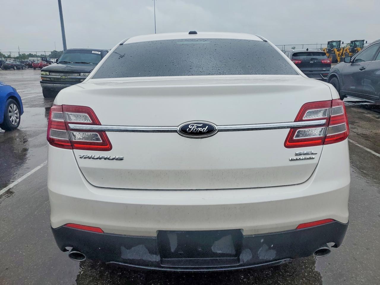 2013 Ford Taurus Sel White vin: 1FAHP2E87DG169699