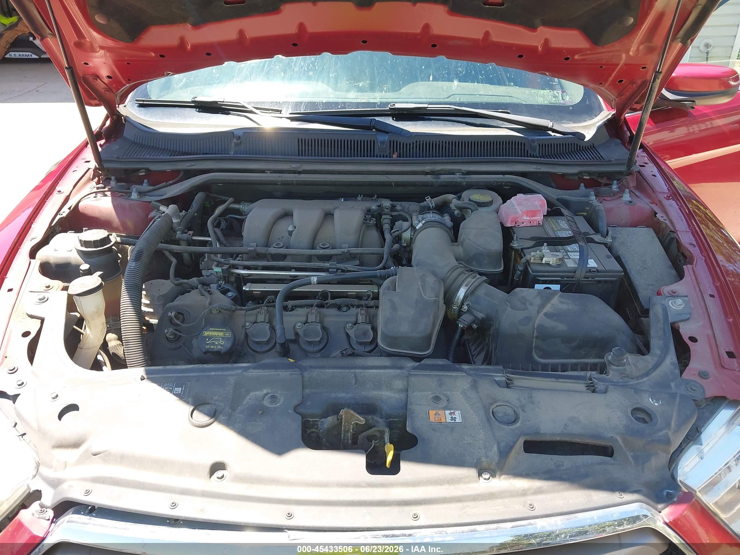 2013 Ford Taurus Sel Red vin: 1FAHP2E87DG176801